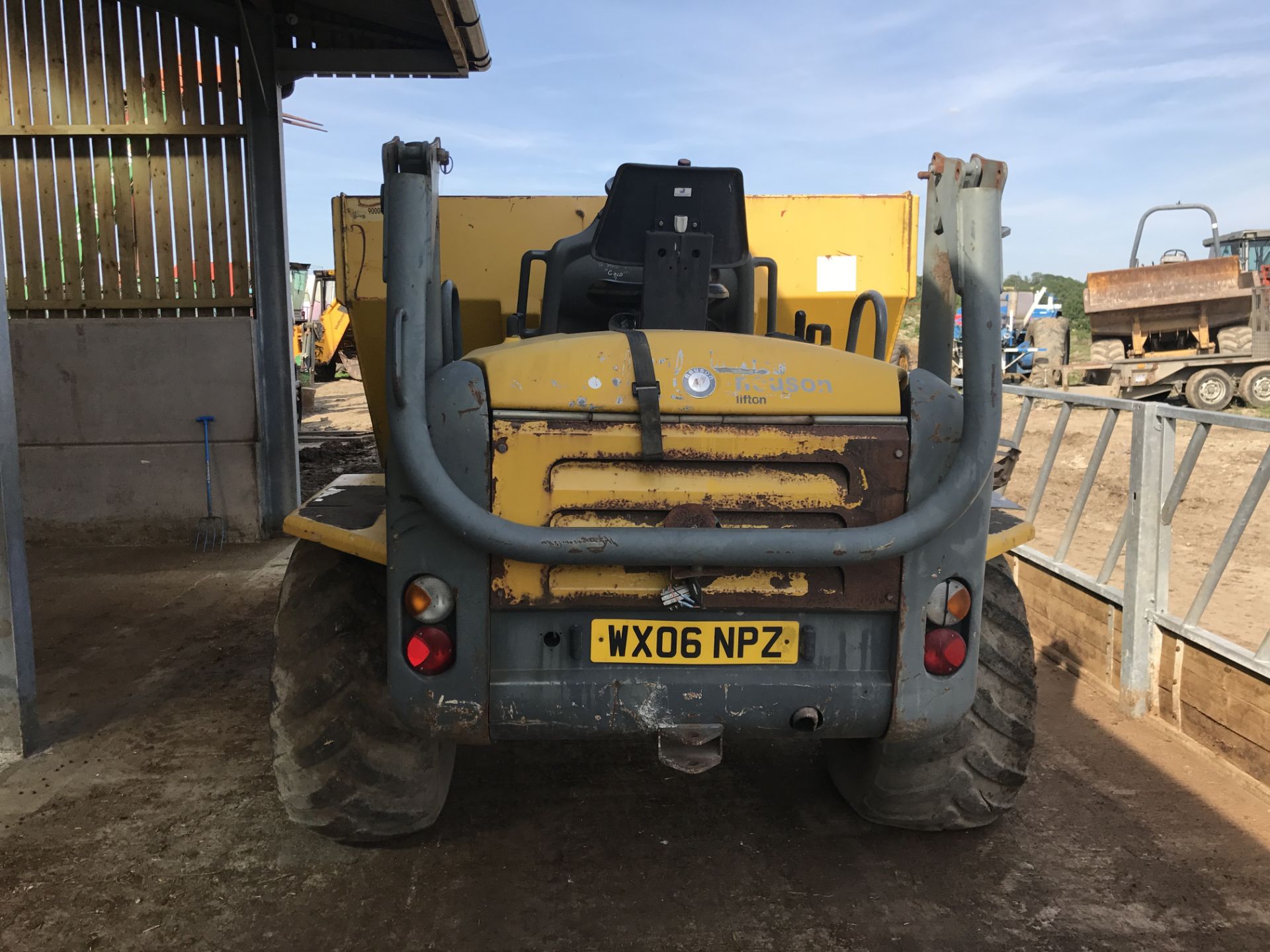 2006/06 REG NEUSON LIFTON 9001 DUMPER, SHOWING 1 FORMER KEEPER *PLUS VAT* - Image 4 of 9