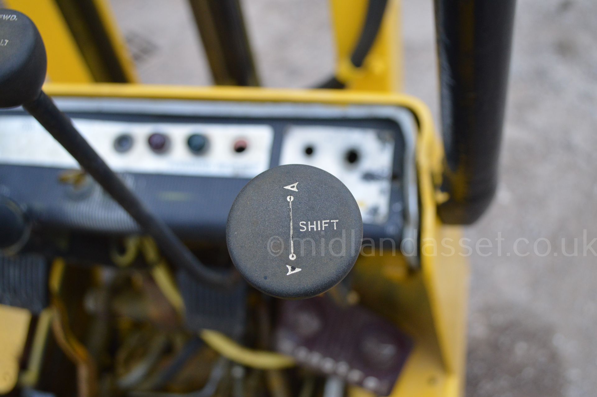 HYSTER LPG MONOTROL FORK TRUCK - Image 7 of 10