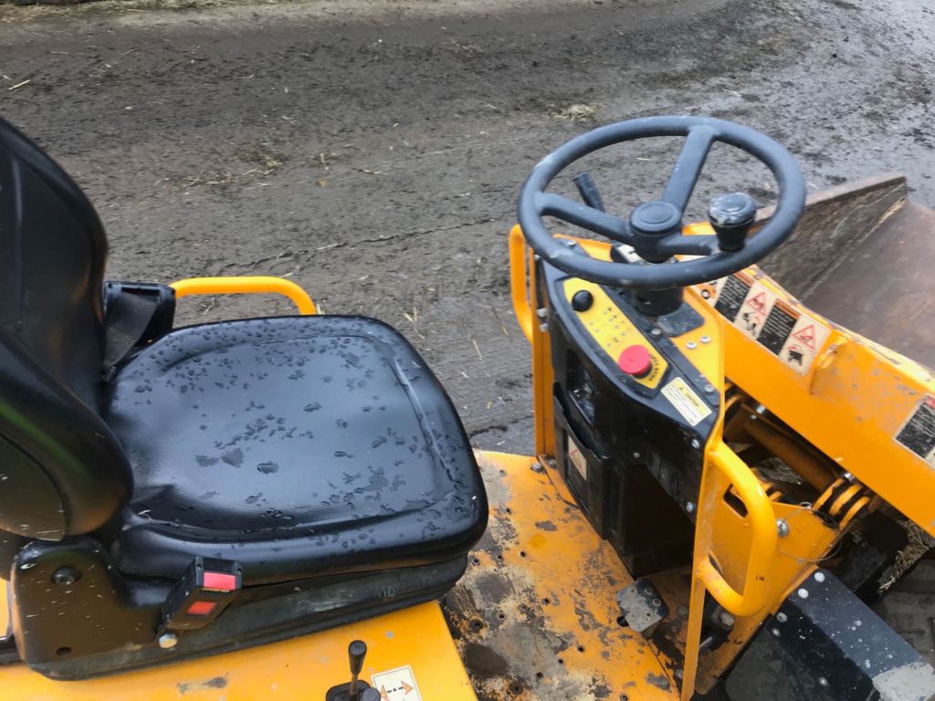 2013 THWAITES 1 TONNE HIGH LIFT DUMPER   HIGH LIFT CAPACITY: 1,000 kg - Image 4 of 4