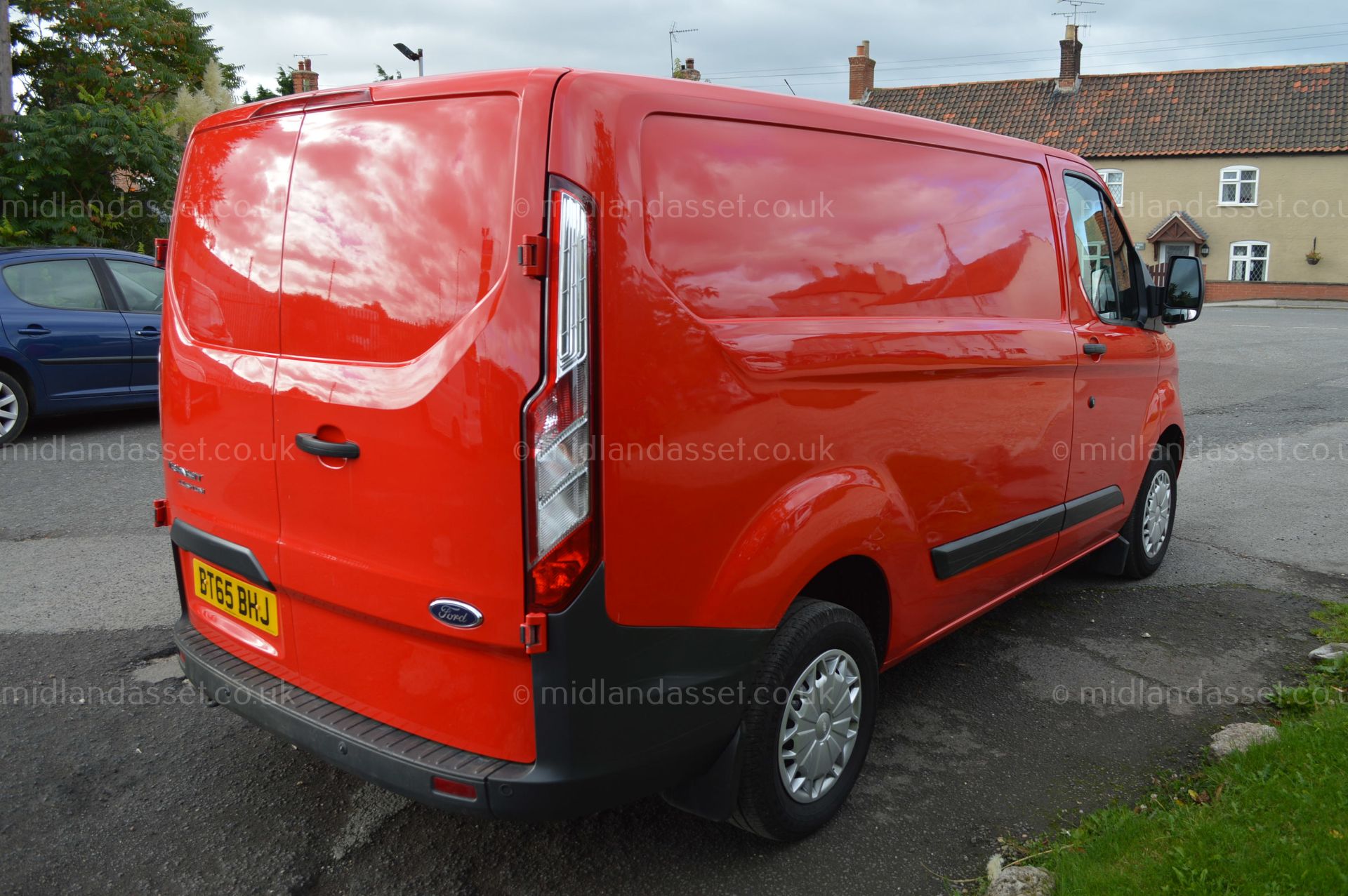 2015/65 REG FORD TRANSIT CUSTOM 270 TREND PANEL VAN ONE FORMER KEEPER - Image 6 of 20