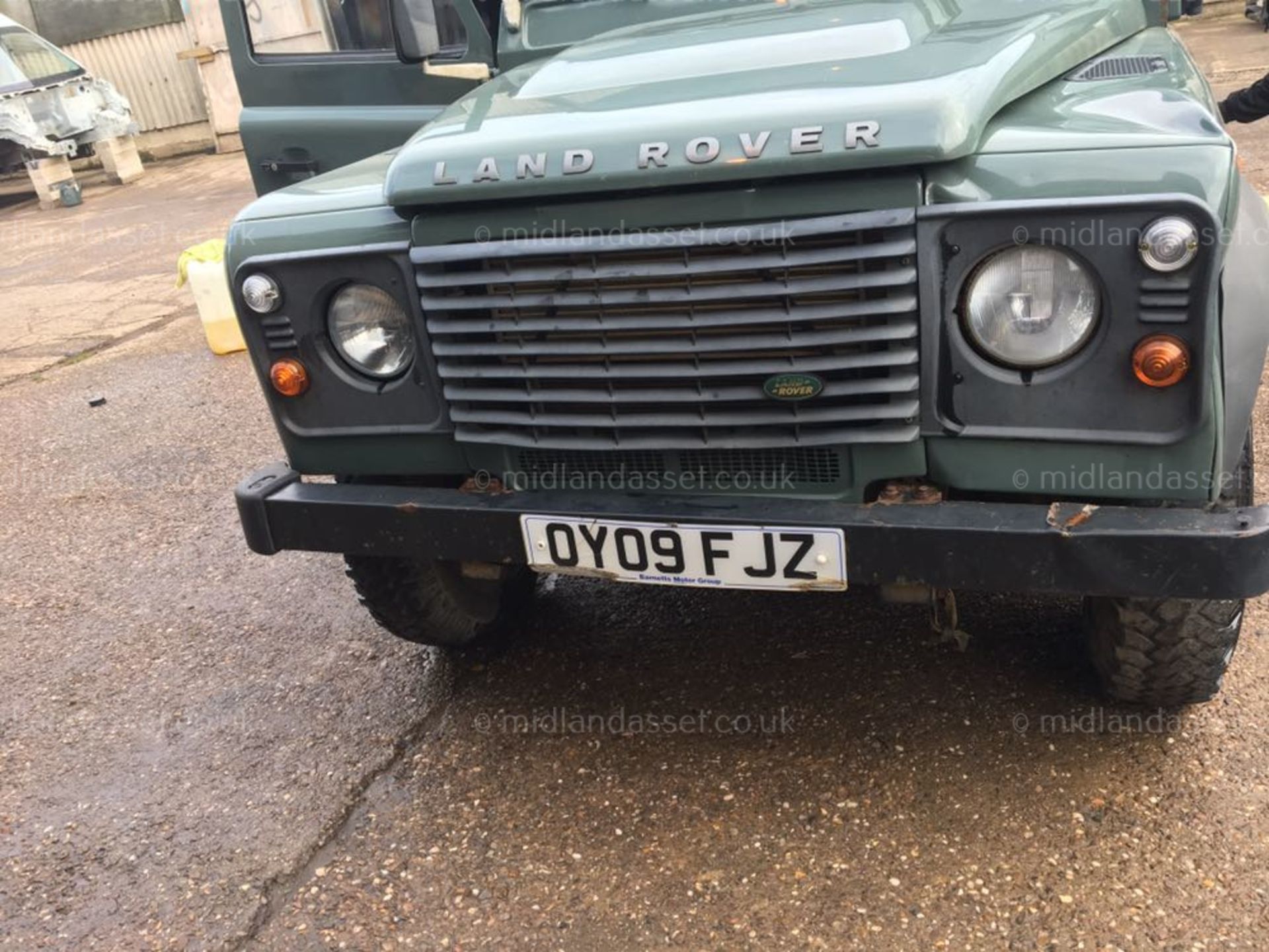 2009/09 REG LAND ROVER DEFENDER - Image 7 of 15