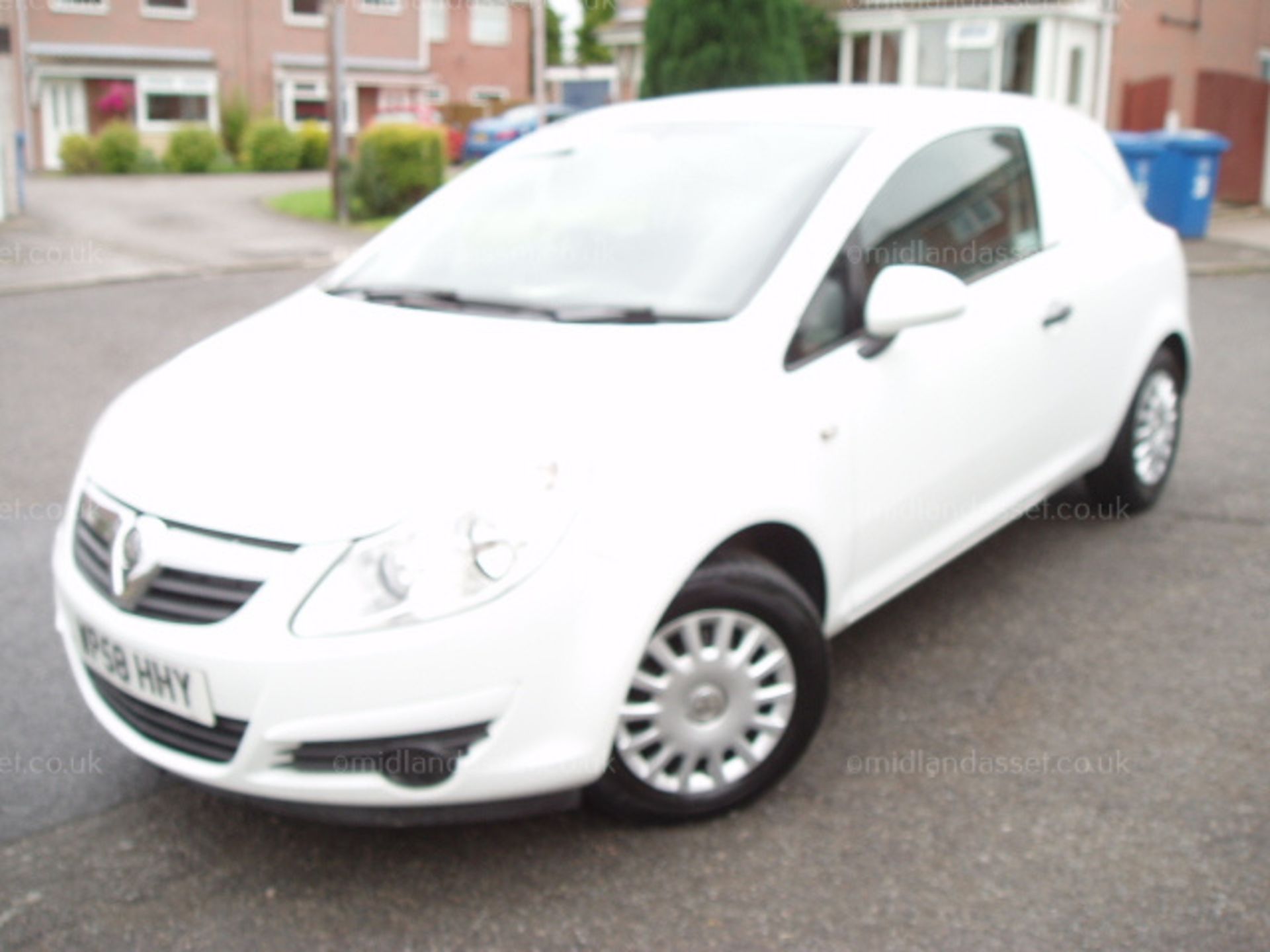 2009/58 REG VAUXHALL CORSA CDTI CAR DERIVED VAN ONE FORMER KEEPER - Image 3 of 12