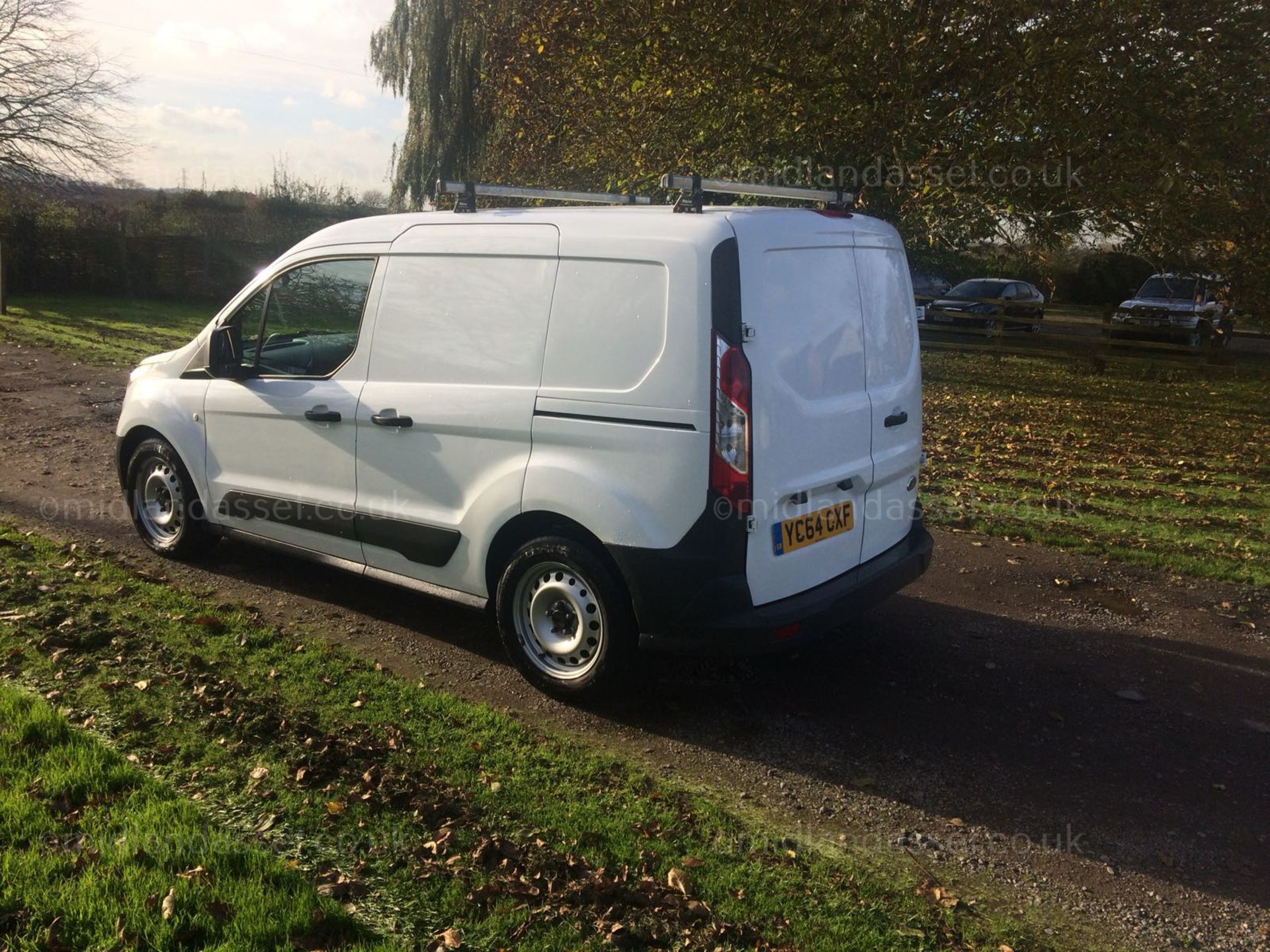 2014/64 REG FORD TRANSIT CONNECT 200 PANEL VAN ONE OWNER - Image 5 of 22