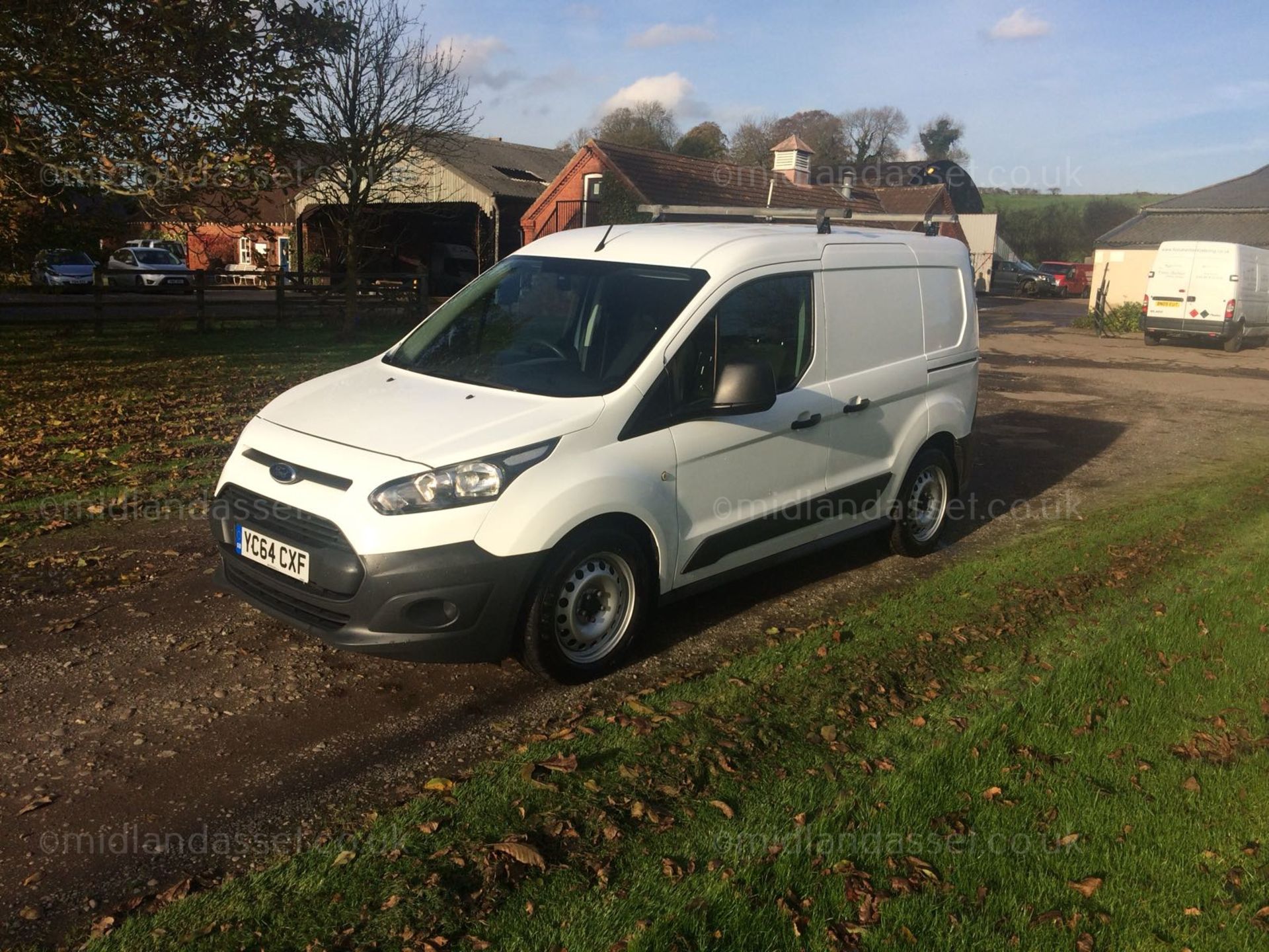 2014/64 REG FORD TRANSIT CONNECT 200 PANEL VAN ONE OWNER - Image 2 of 22