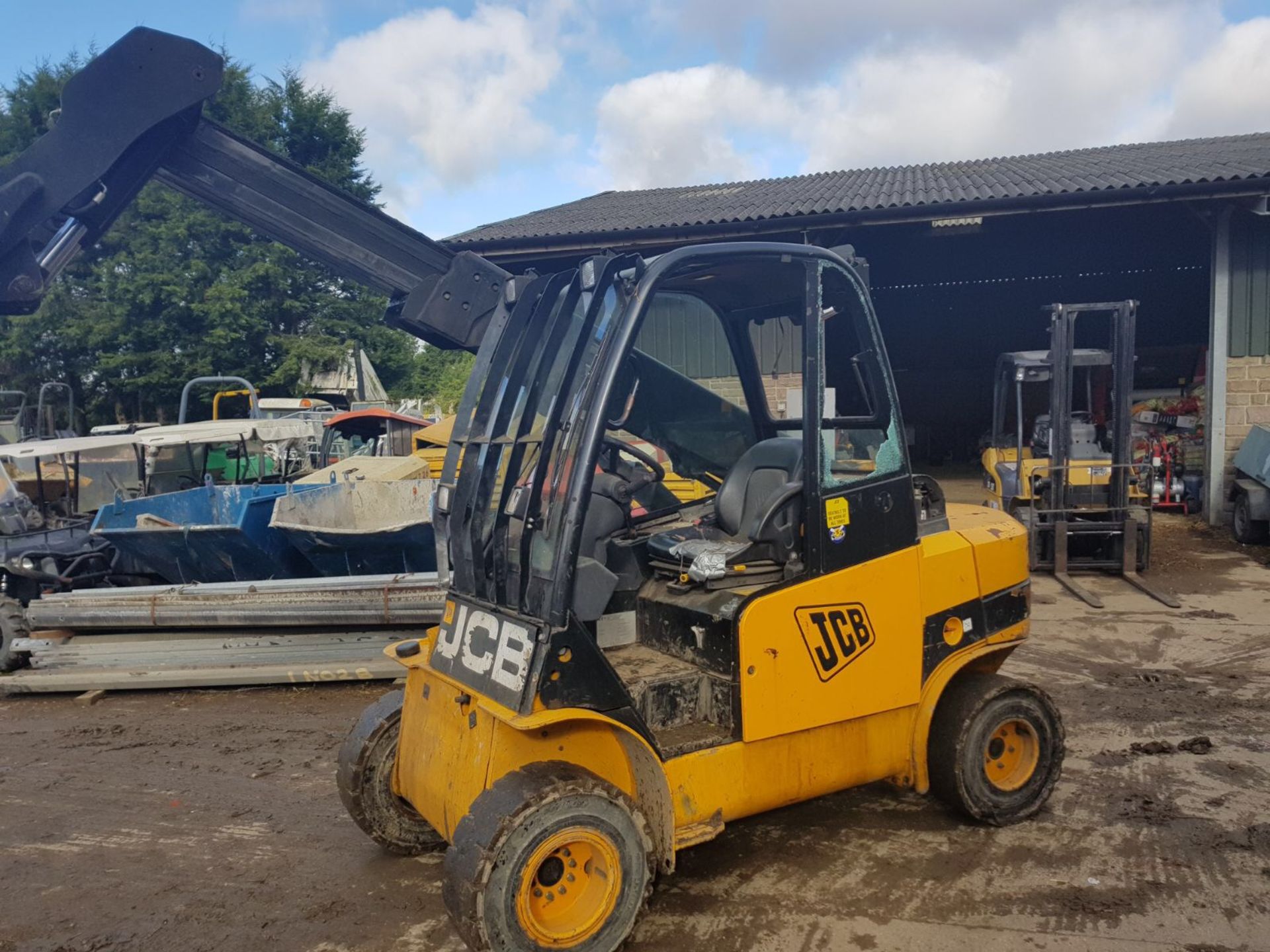 2010 JCB 35D 4X4 TLT TELETRUCK 5500KG SHOWING 8866 HOURS *PLUS VAT*