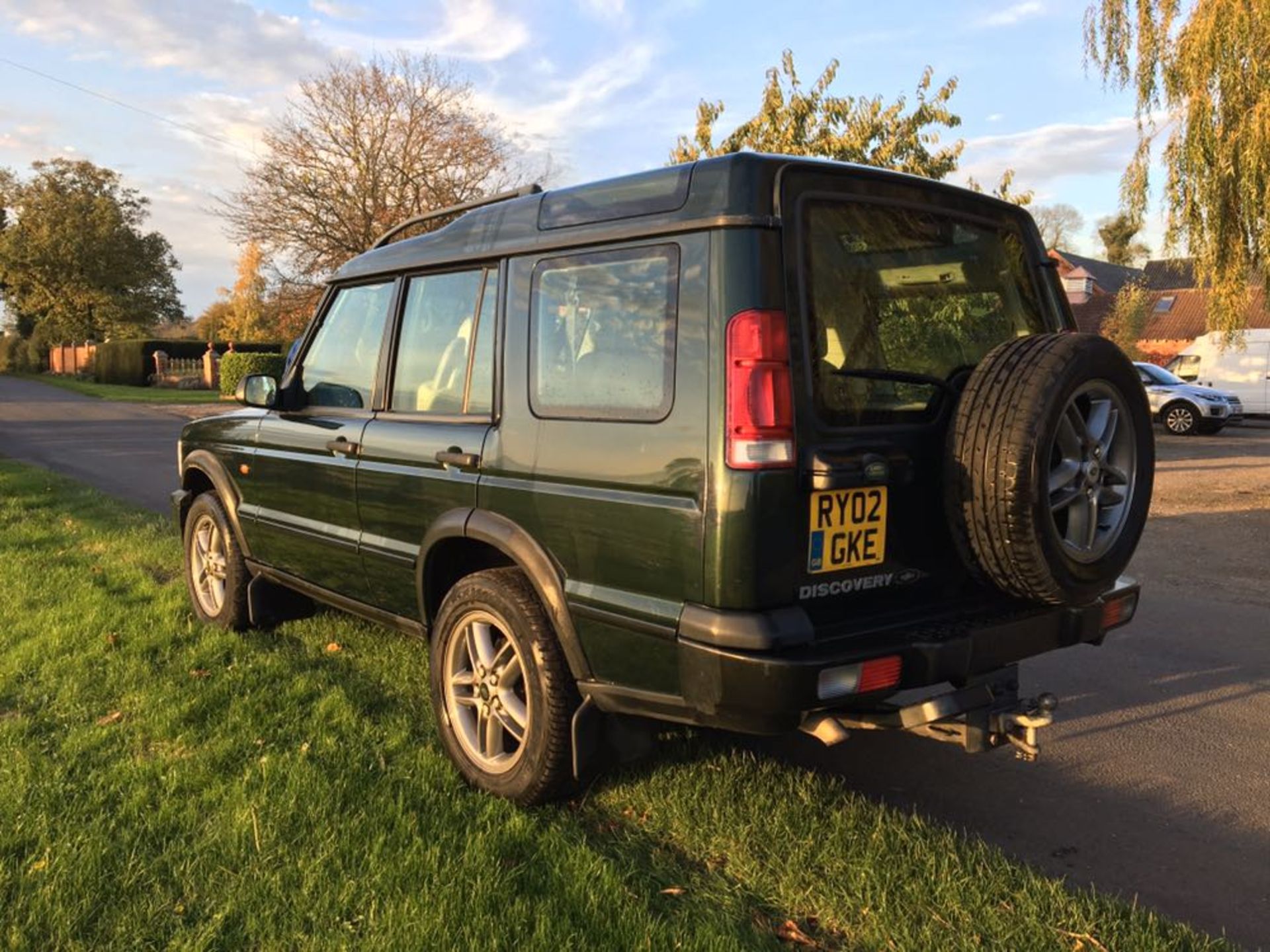 2002/02 REG LAND ROVER DISCOVERY TD5 ES AUTOMATIC, SHOWING 4 FORMER KEEPERS *NO VAT* - Image 4 of 11