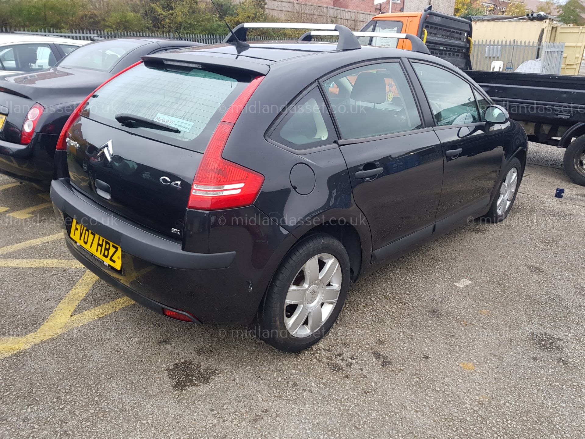 2007/07 REG CITROEN C4 SX HDI AUTOMATIC, SHOWING 1 FORMER KEEPER *NO VAT* - Image 4 of 9