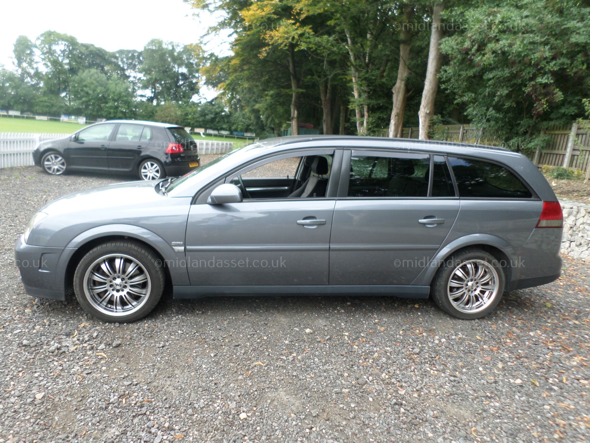 2005/05 REG VAUXHALL VECTRA SRI V6 AUTO ESTATE FULL SERVICE HISTORY - Image 3 of 11