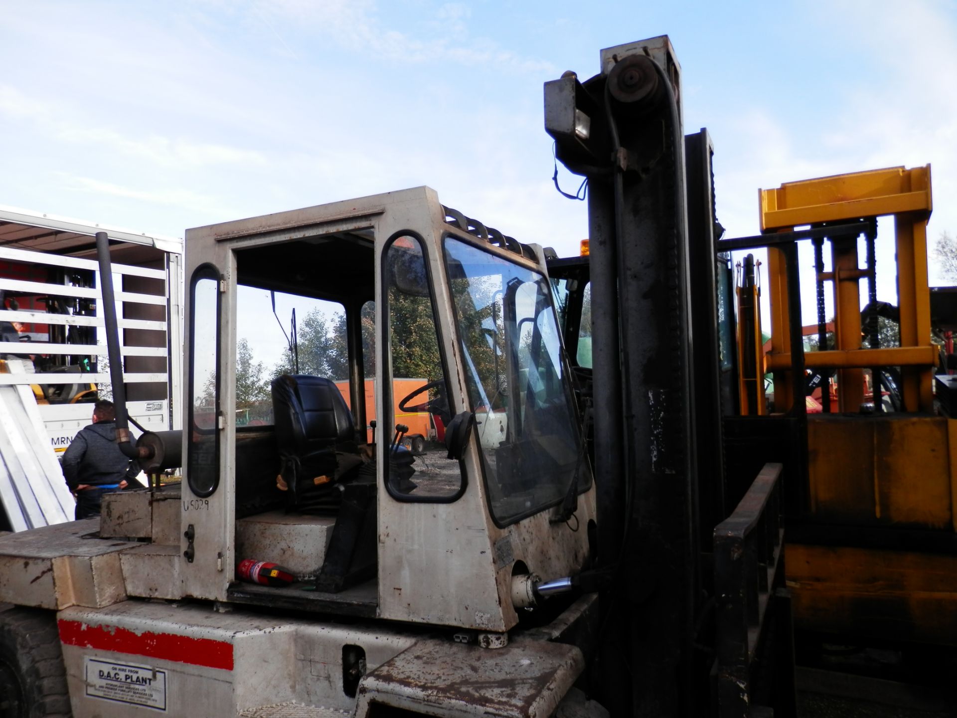 DS - 1989 HEAVY KALMAR DB7-600, 7 TONNE DIESEL FORKLIFT   GOOD WORKING ORDER, STARTS & LIFTS - Bild 2 aus 11