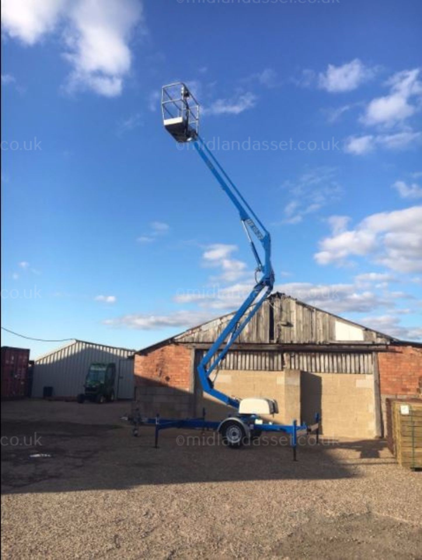 CHERRY PICKER TOWED 10 METRES ACCESS PLATFORM EURO ACCESS MB10-32 - Image 5 of 6