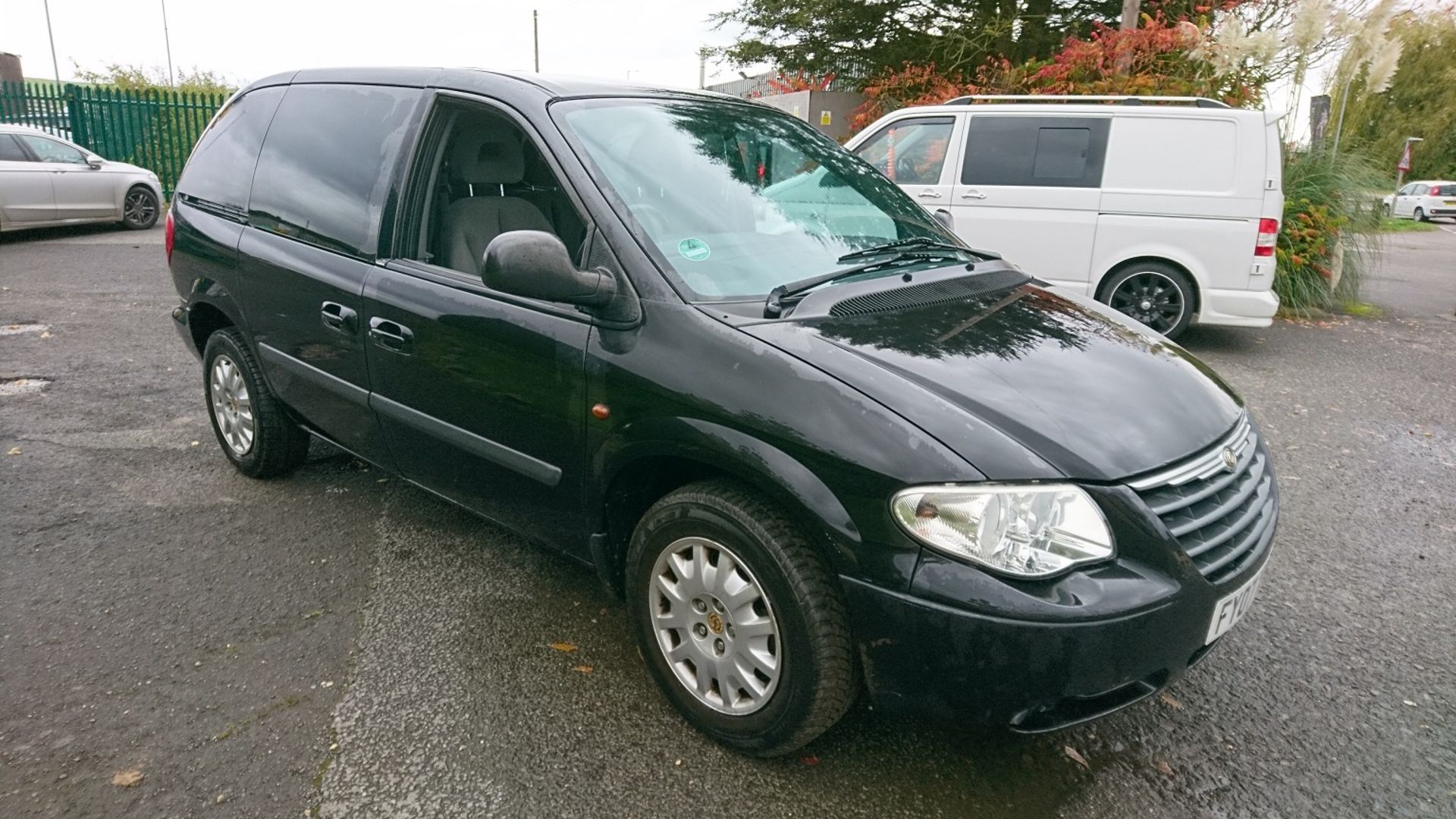 2007/07 REG CHRYSLER VOYAGER SE TOURING, SHOWING 3 FORMER KEEPERS *NO VAT*