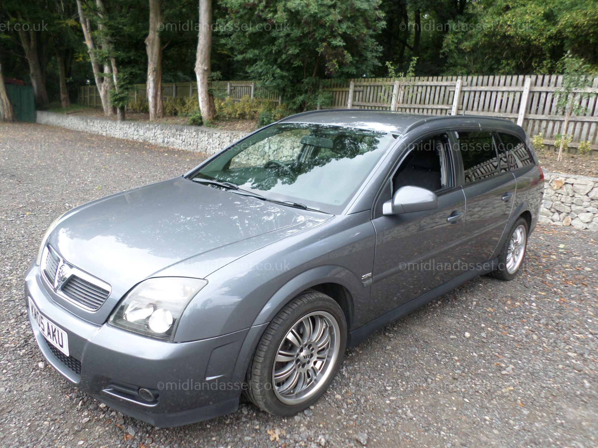 2005/05 REG VAUXHALL VECTRA SRI V6 AUTO ESTATE FULL SERVICE HISTORY - Image 2 of 11