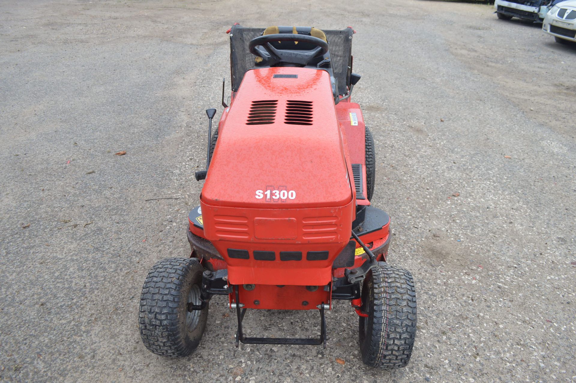 1999 WESTWOOD S1300 RIDE ON LAWN MOWER *NO VAT* - Image 2 of 10