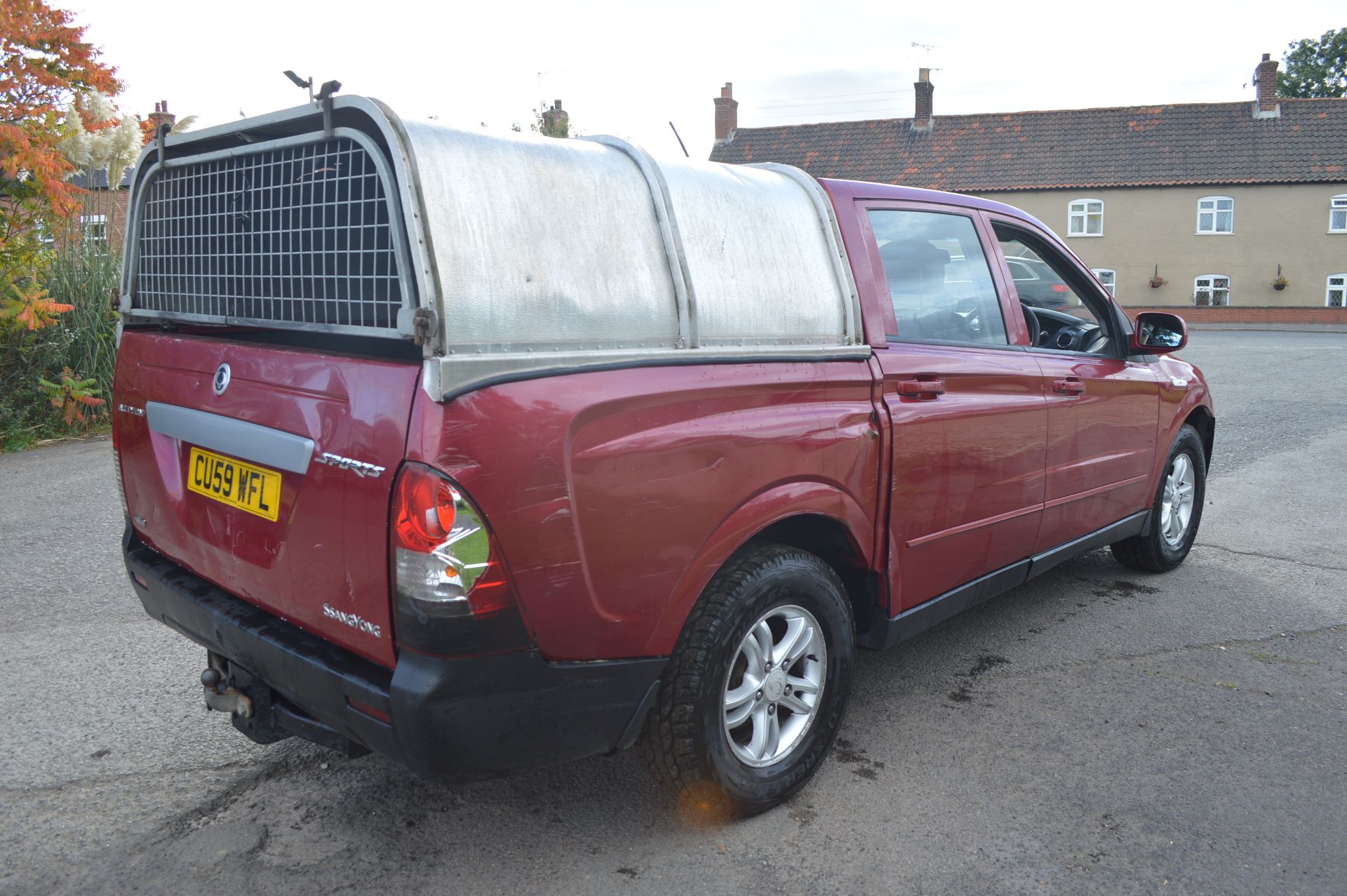 2009/59 REG SSANGYONG ACTYON 4WD SPORTS PICK-UP, SHOWING 1 FORMER KEEPER - Image 6 of 19