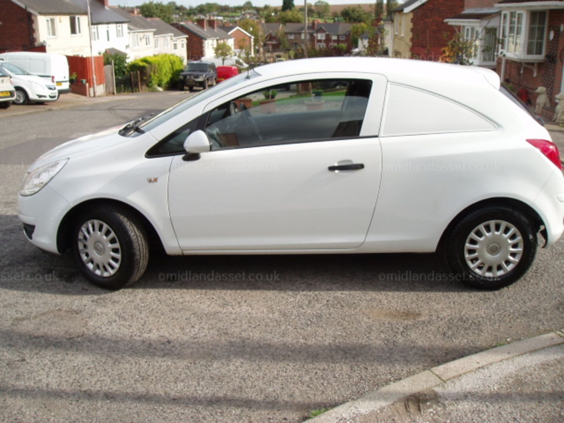 2009/09 REG VAUXHALL CORSA CDTI CAR DERIVED VAN ONE OWNER - Image 6 of 10