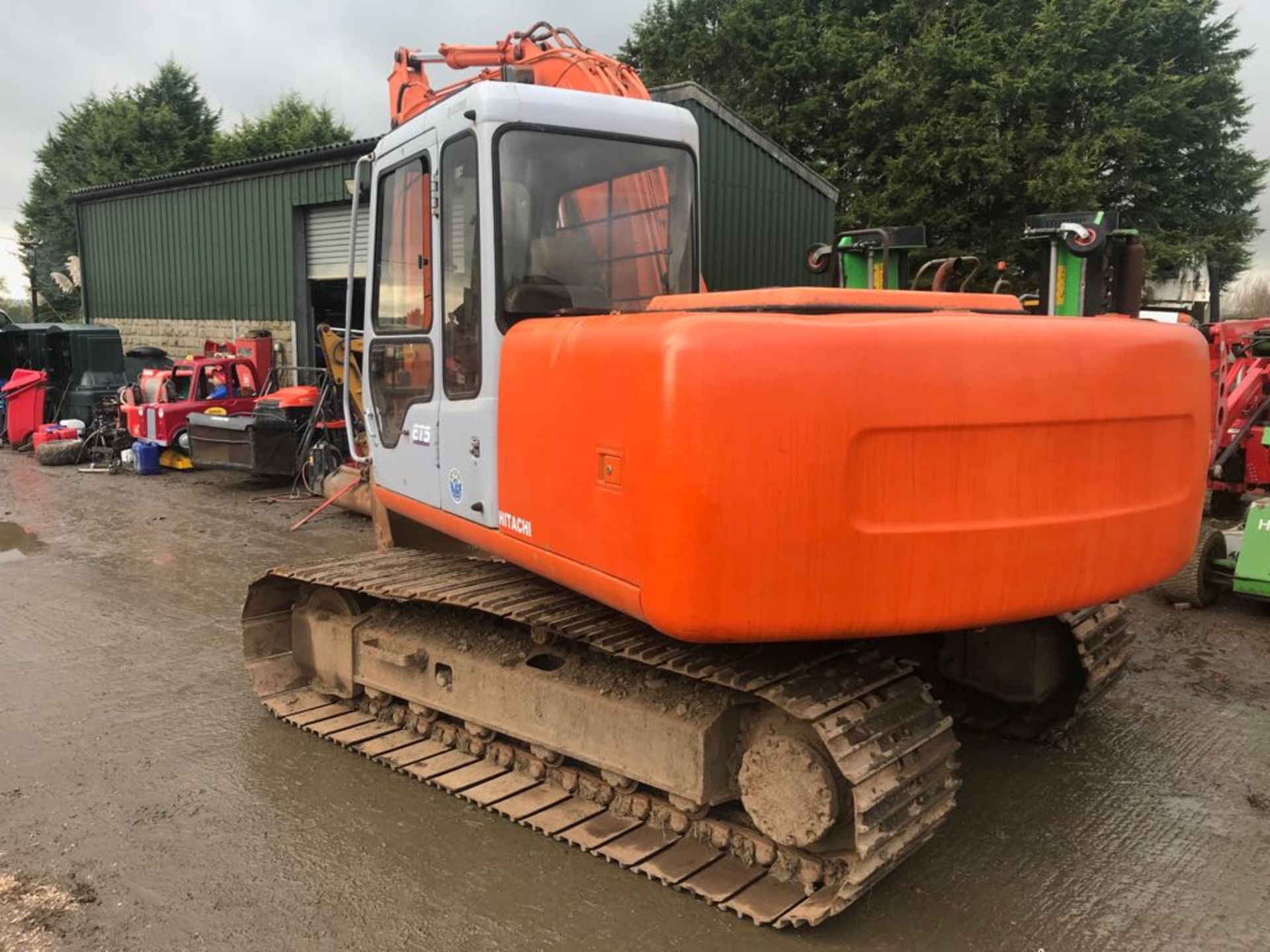 10 TONNE HITACHI DIGGER / EXCAVATOR, ALL GOOD AND WORKING, CLEAN & TIDY, SHOWING 6,021 HOURS - Image 3 of 11