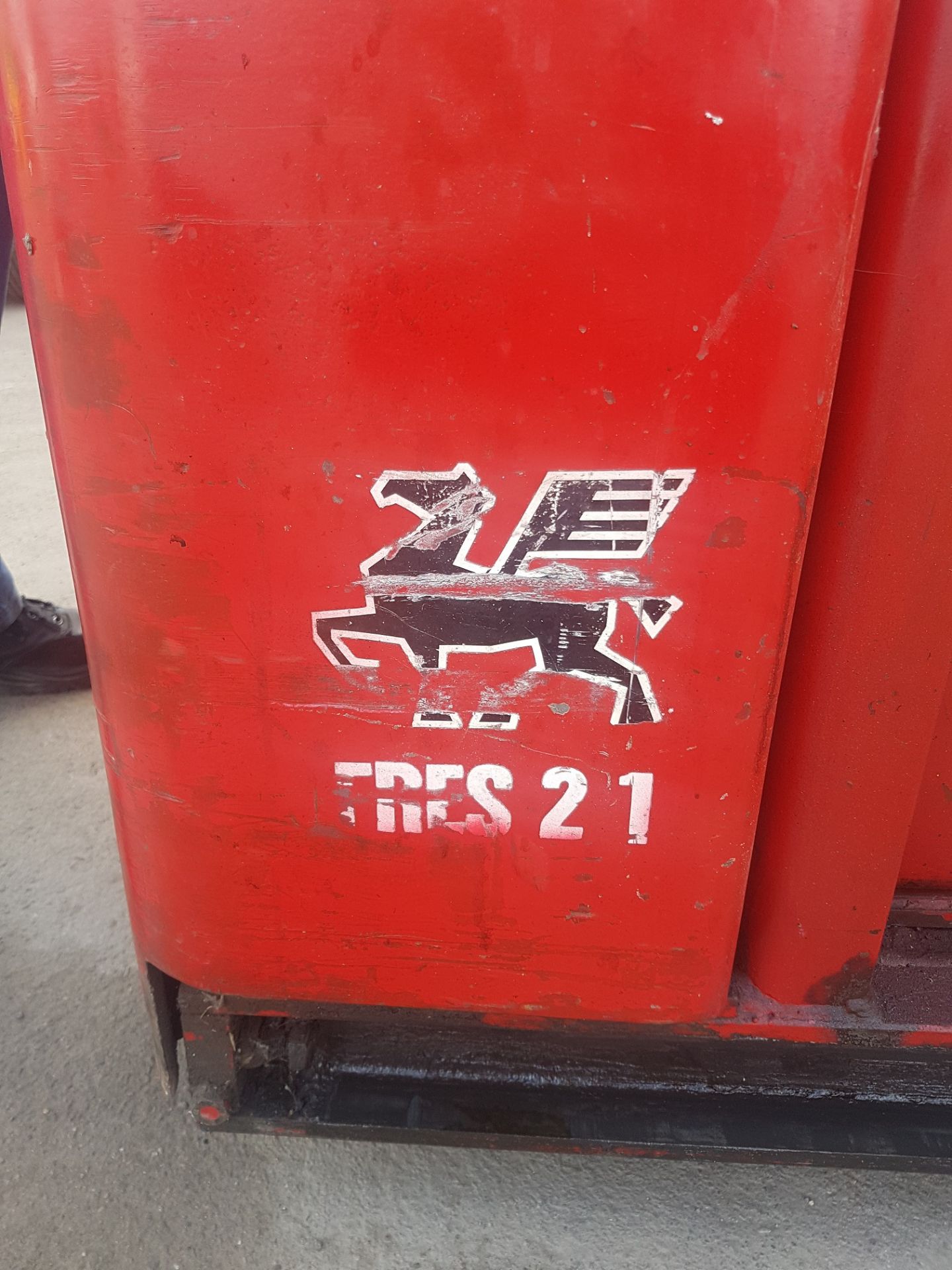 LANSING BAGNALL FRES 21 ELECTRIC FORKLIFT, GOOD BATTERY *PLUS VAT* - Image 13 of 18