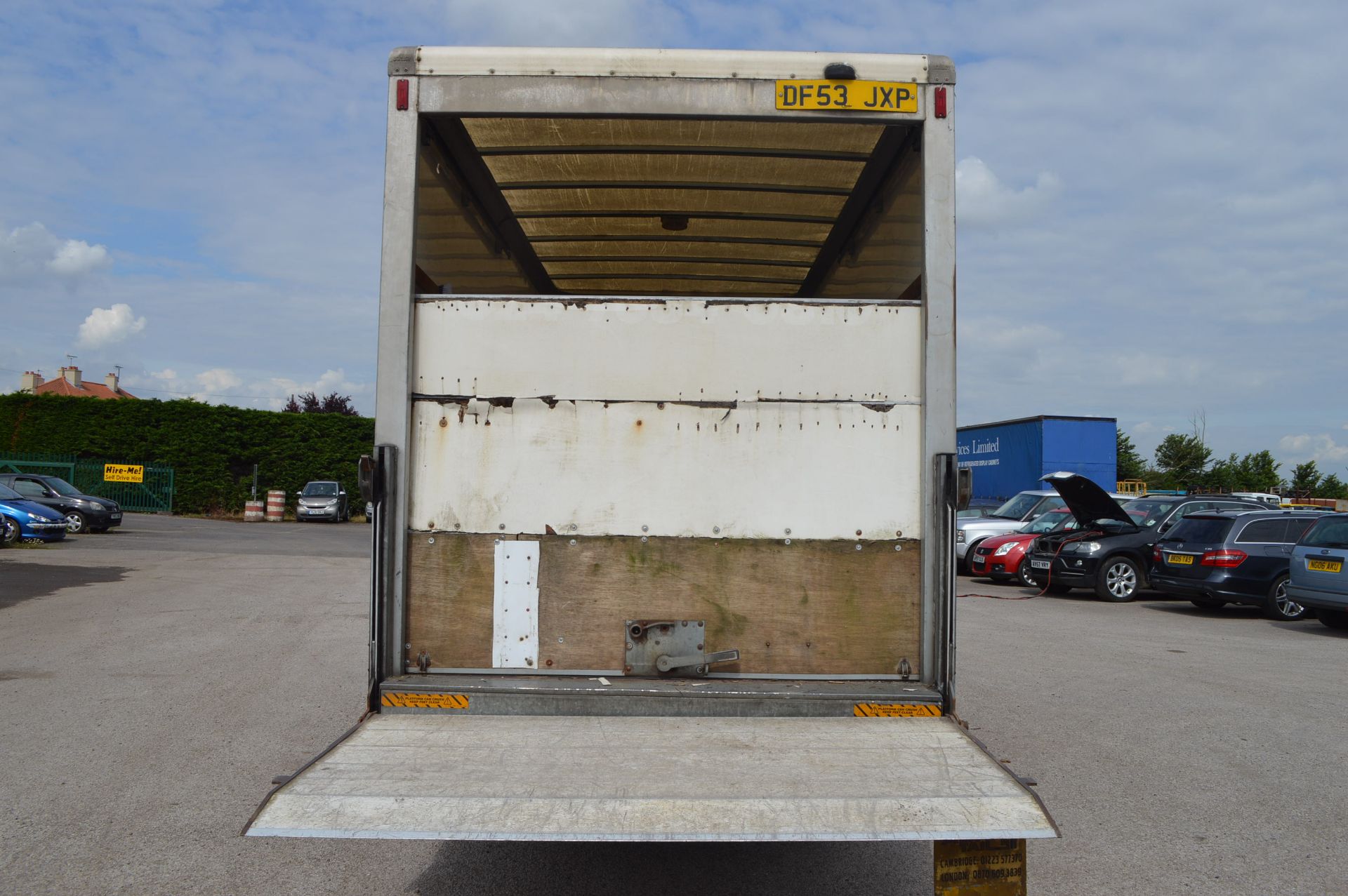 MERCEDES SPRINTER REAR BOX BODY / SHELL - WITH TAIL LIFT *NO VAT* - Image 5 of 12