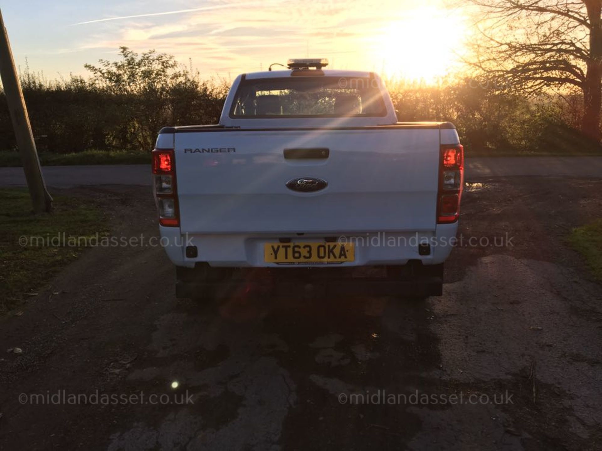 2013/63 REG FORD RANGER XL 4x4 TDCI PICK-UP ONE OWNER - Image 5 of 11