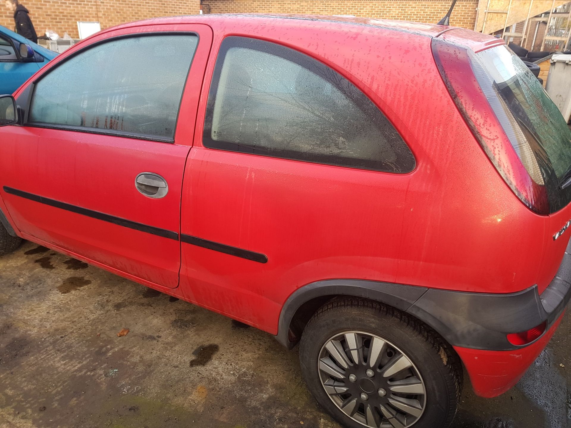 2003/52 REG VAUXHALL CORSA CLUB 16V RED 3 DOOR HATCHBACK 1.2 PETROL *NO VAT* - Image 3 of 9