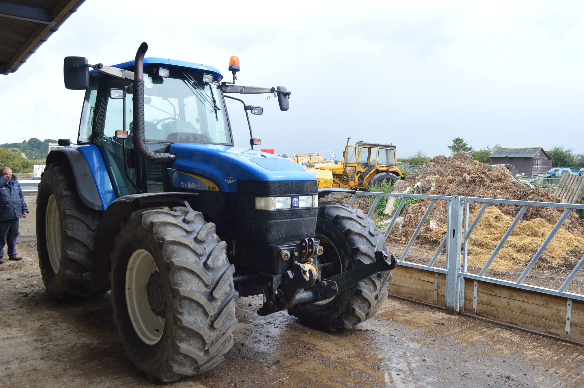 2005/55 REG NEW HOLLAND TM155 DIESEL TRACTOR, SHOWING 2 FORMER KEEPERS *PLUS VAT*