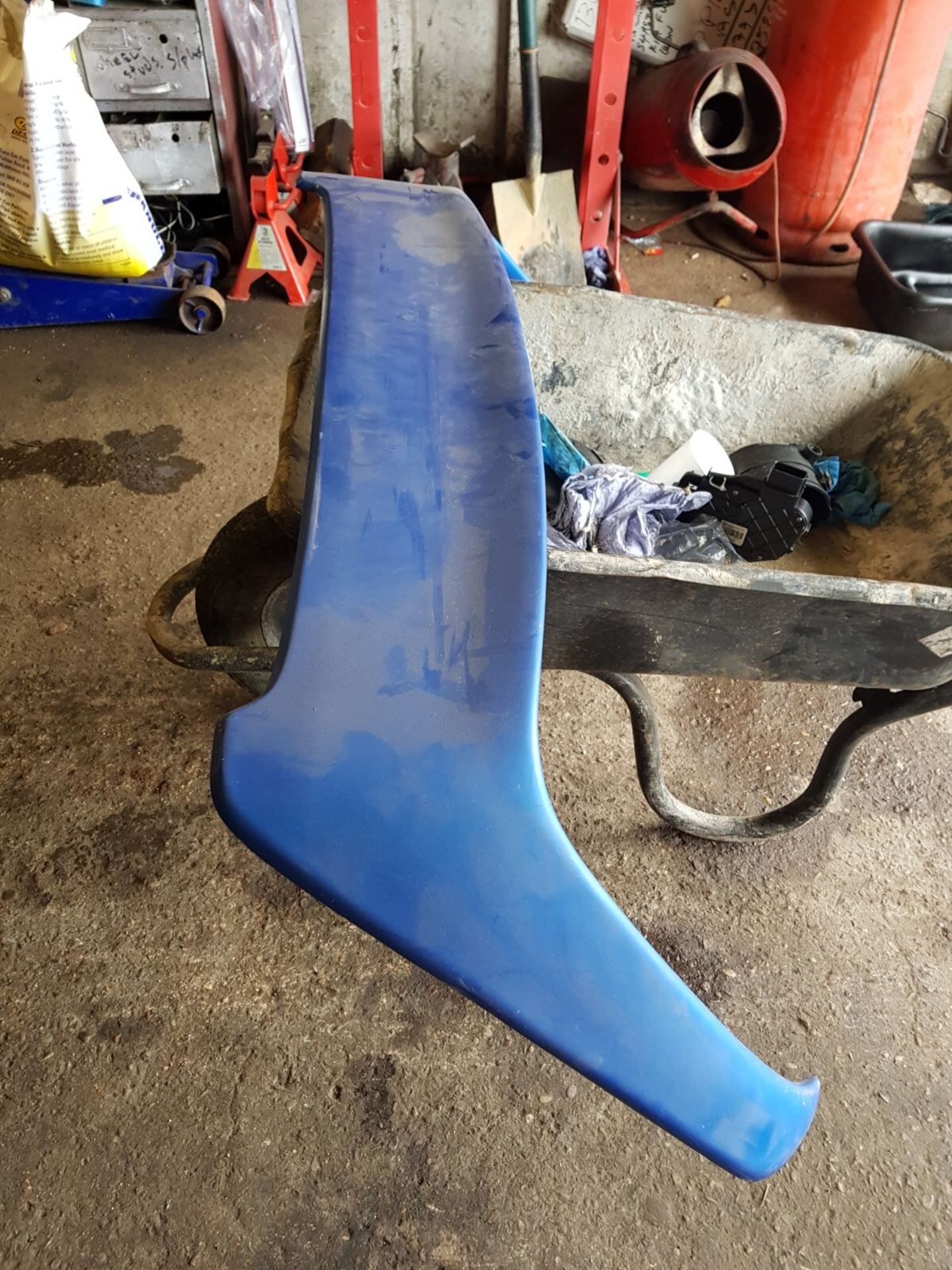 CORSA B 96.98 SPOILER BLUE *NO VAT*