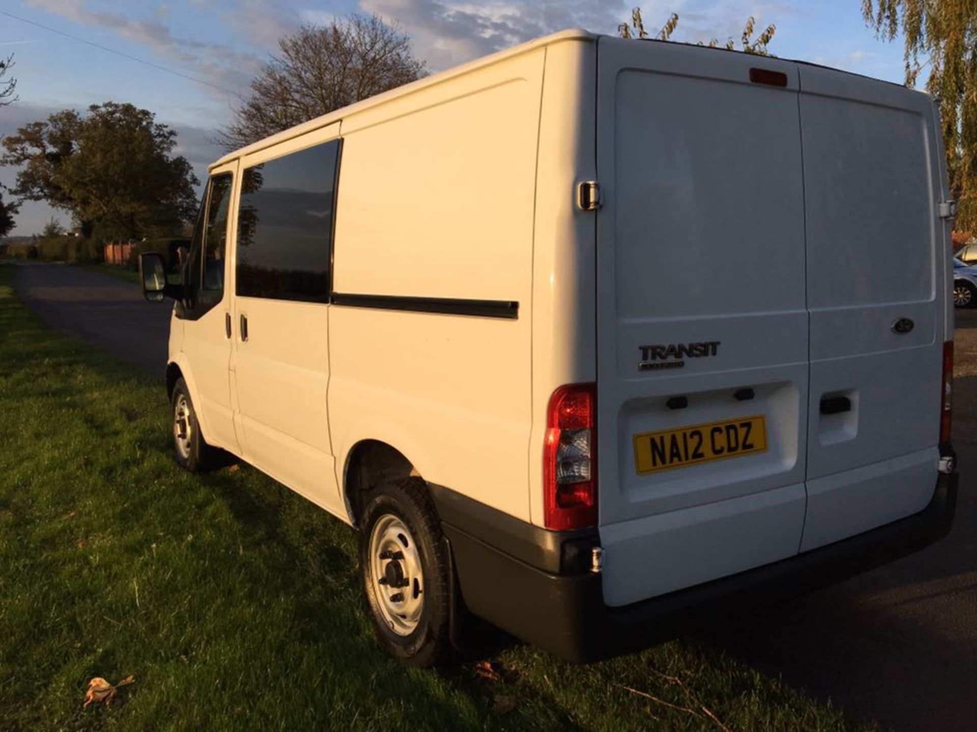 2012/12 REG FORD TRANSIT 100 T280 FWD, SHOWING 2 FORMER KEEPERS *NO VAT* - Image 3 of 9