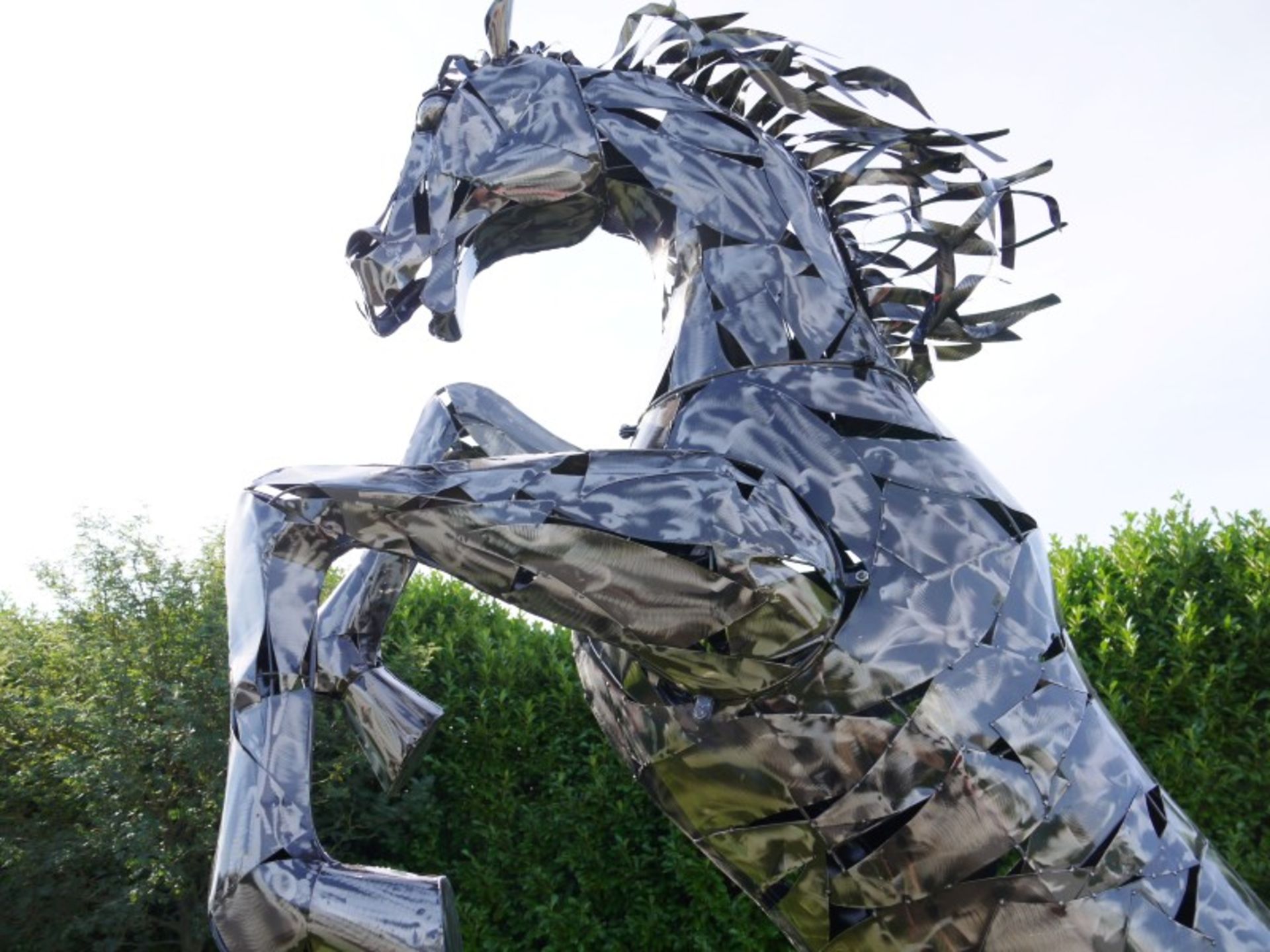 HUGE REARING HORSE STATUE 11FT HIGH - Image 4 of 5