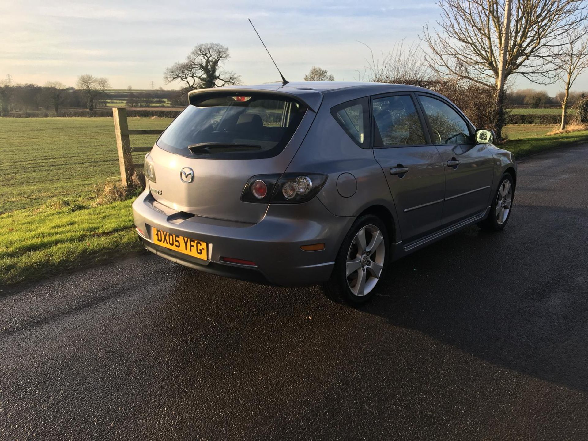 2005/05 REG MAZDA 3 SPORT 2.0 PETROL GREY 5 DOOR HATCHBACK *NO VAT* - Bild 5 aus 11