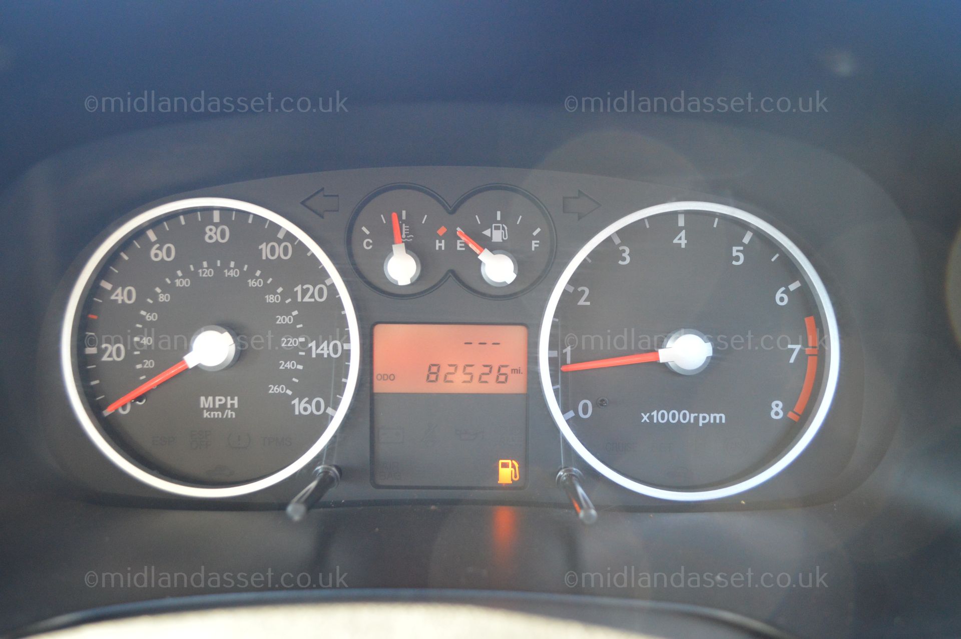 2006/06 REG HYUNDAI COUPE S - NOT MANY LOW MILEAGE EXAMPLES AVAILABLE - Image 19 of 19