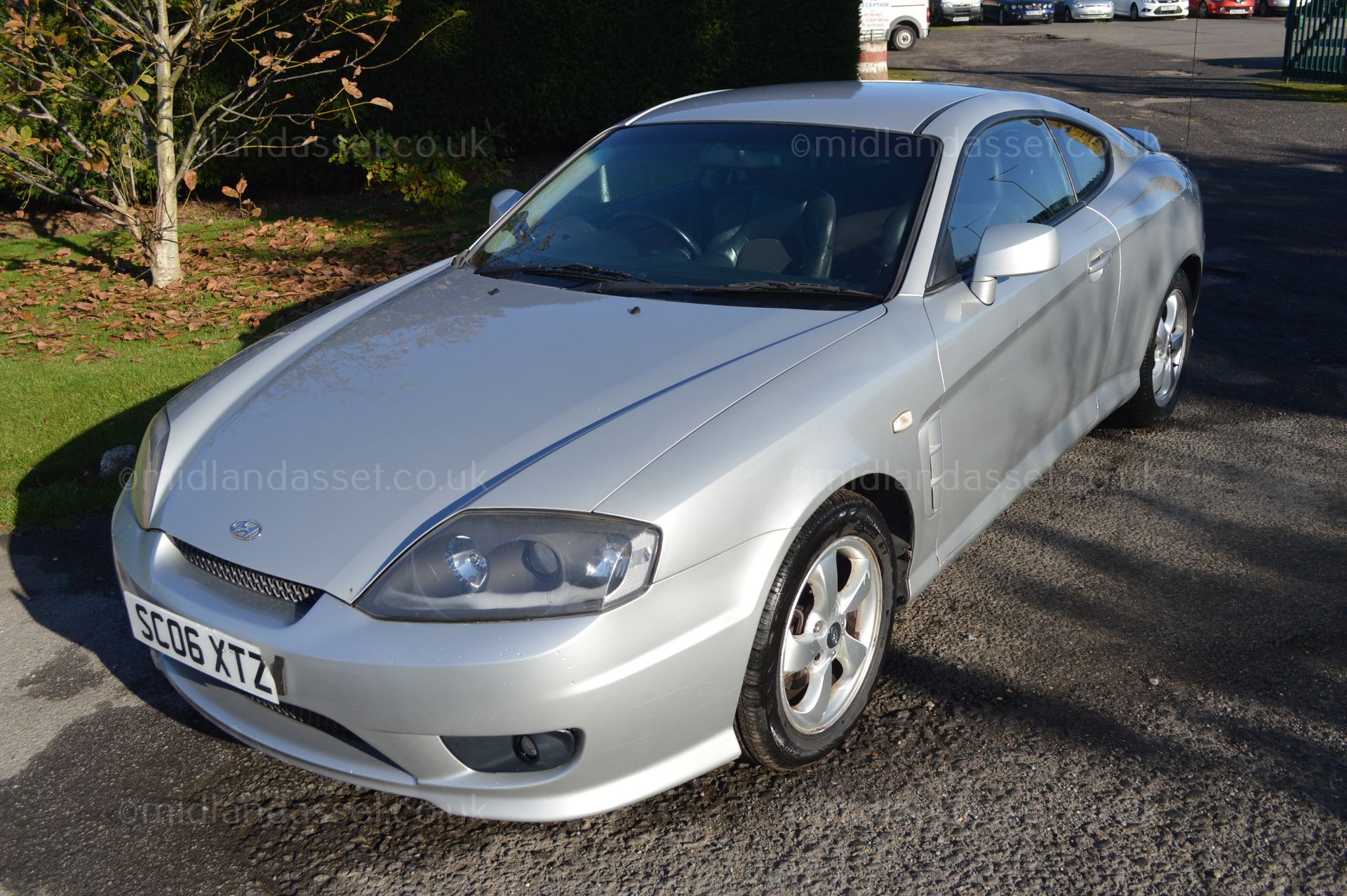 2006/06 REG HYUNDAI COUPE S - NOT MANY LOW MILEAGE EXAMPLES AVAILABLE - Image 2 of 19