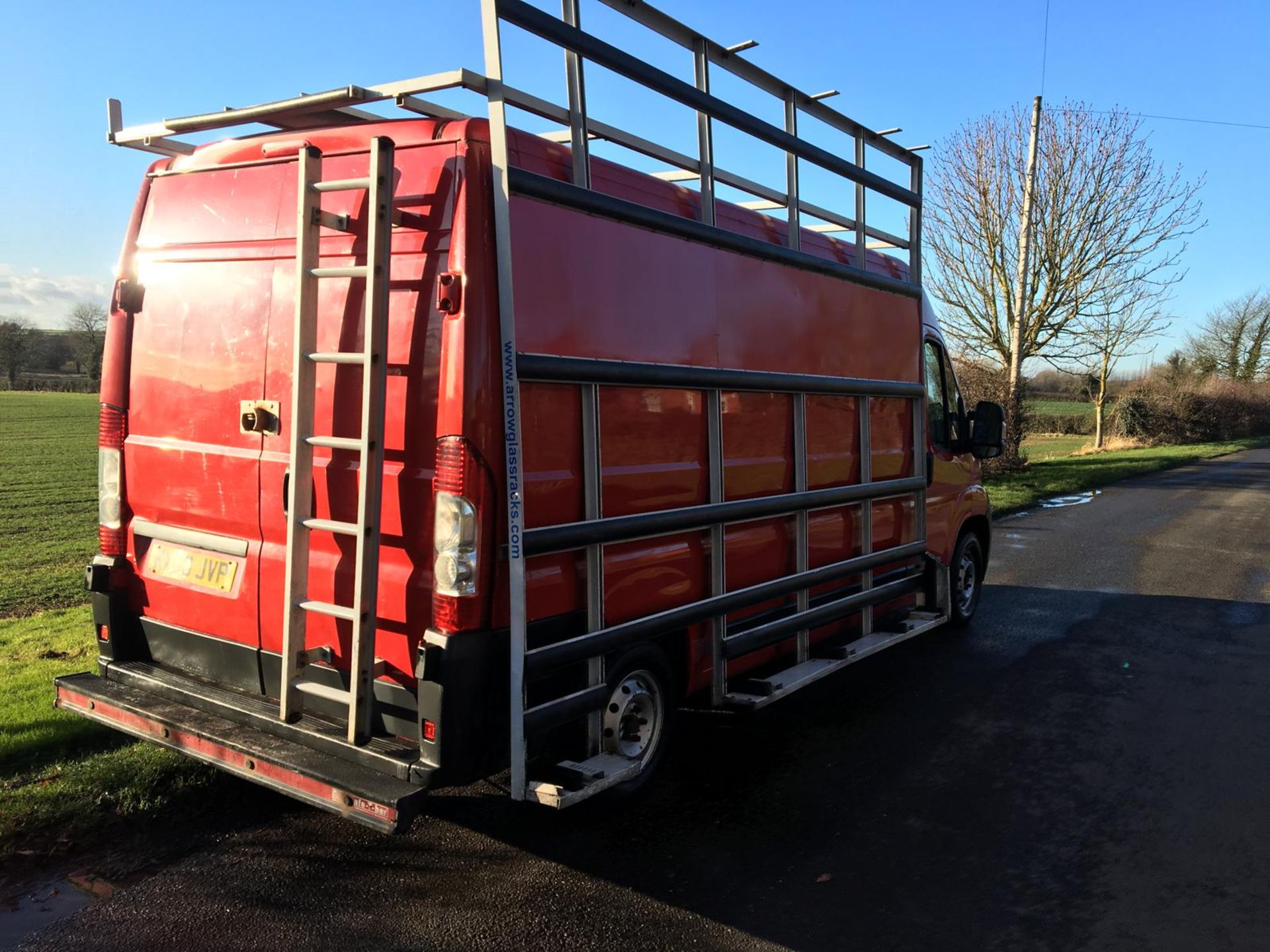 2010/60 REG PEUGEOT BOXER 335 LWB PANEL VAN 2.2 DIESEL, SHOWING 1 FORMER KEEPER *NO VAT* - Image 6 of 10