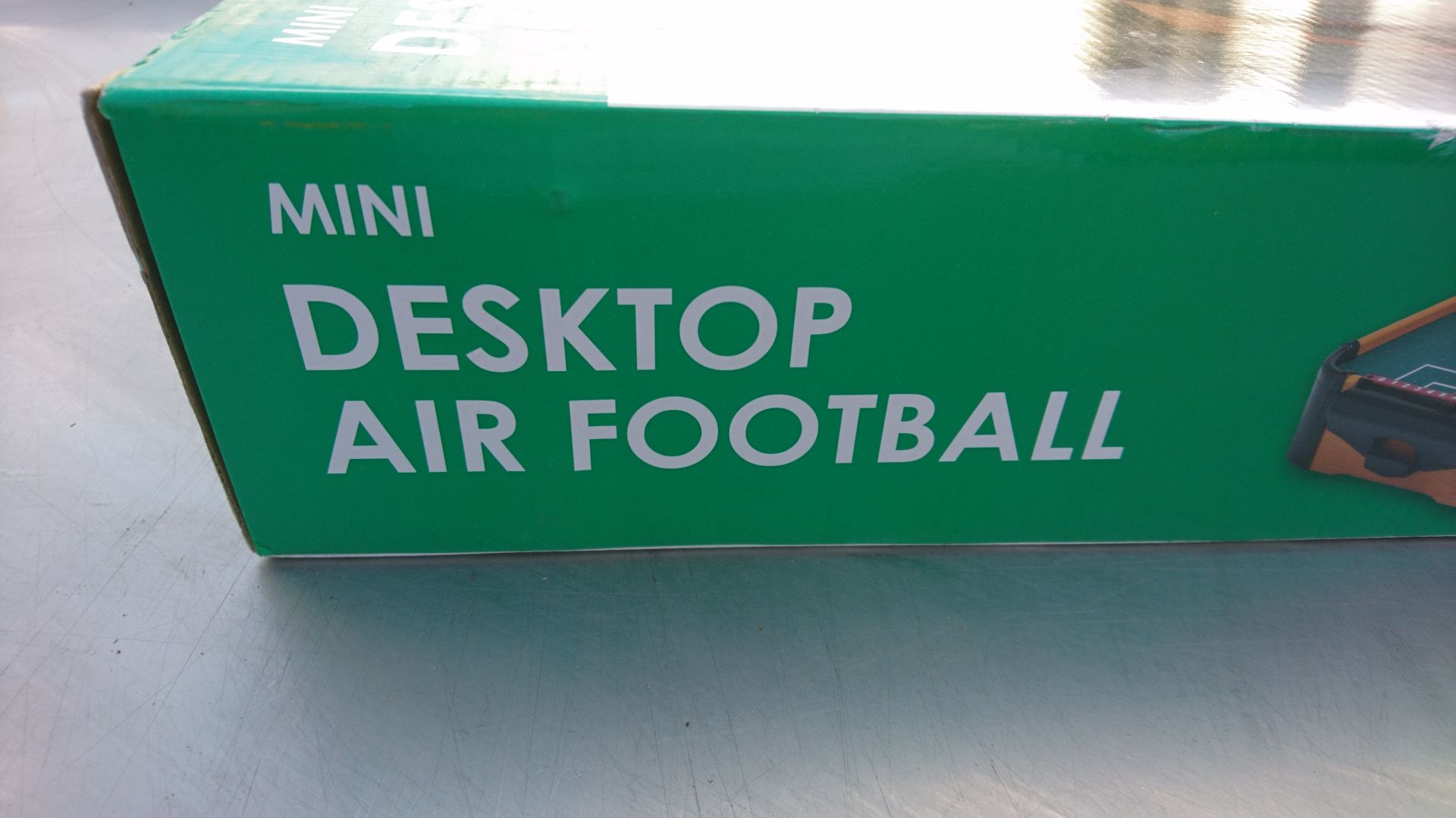 MINI DESKTOP AIR FOOTBALL TABLE *NO VAT* - Image 3 of 3