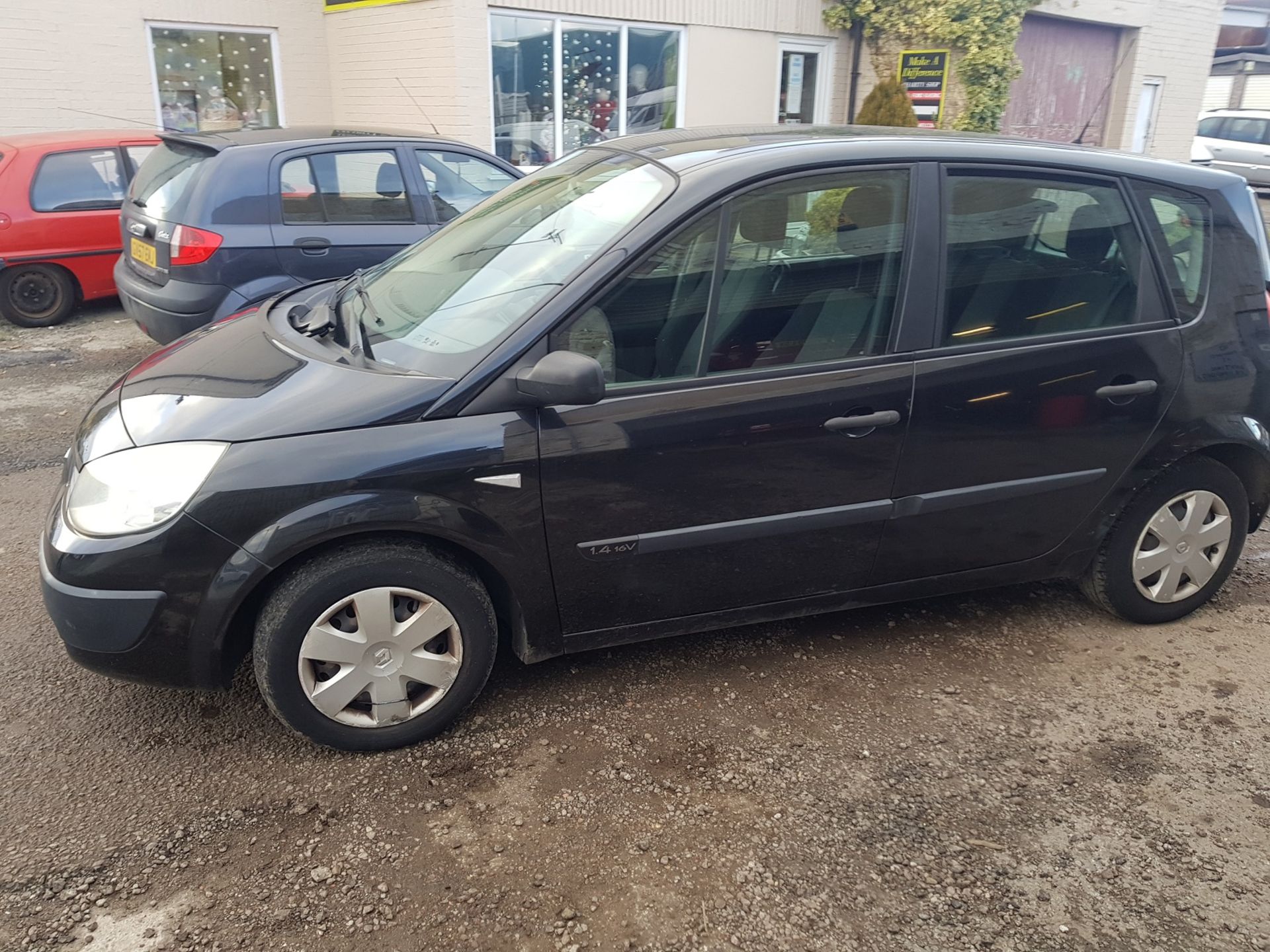 2005/05 REG RENAULT MEGANE SCENIC AUTHENTIQUE 1.4 PETROL ESTATE *NO VAT* - Image 3 of 7