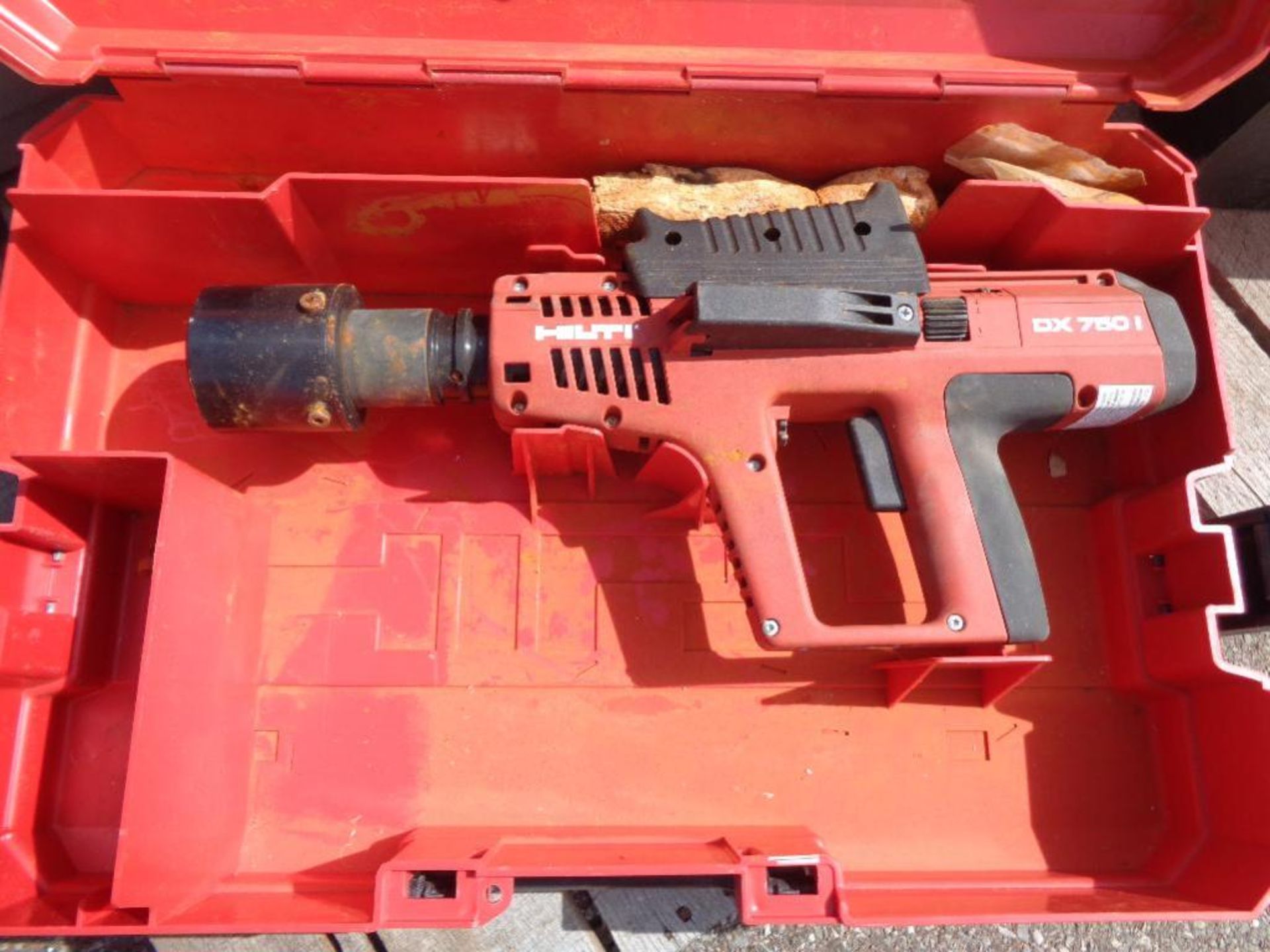 Hilti DX750i