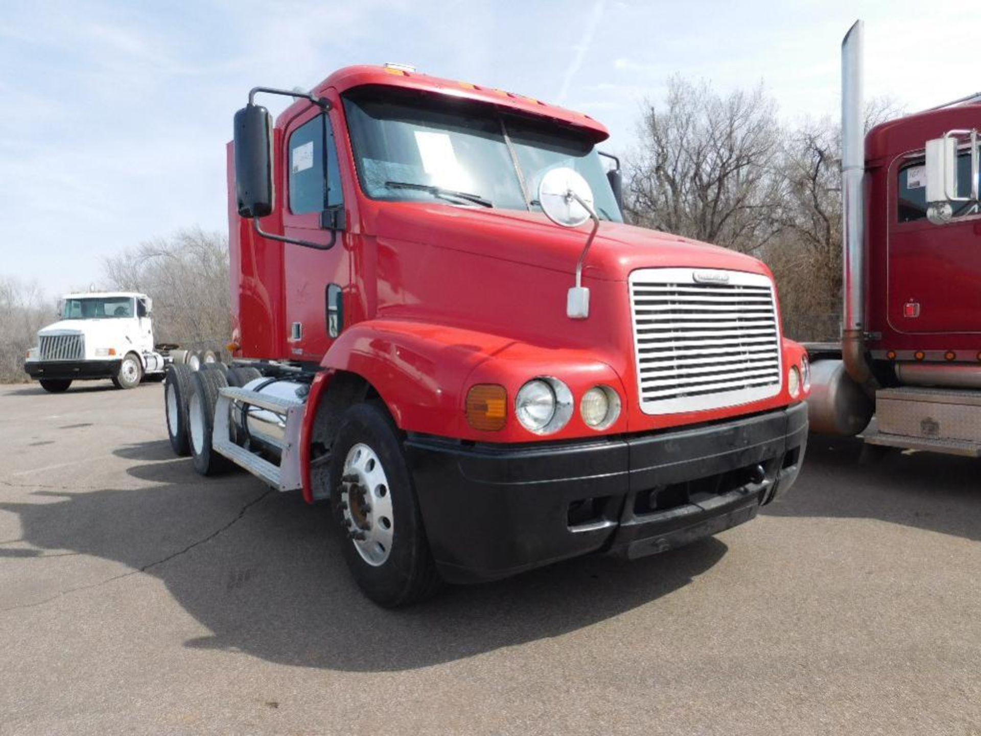 1998 Freightliner Century Class t/a Truck Tractor s/n 1fuynmcb9wp965635, cummins eng, od reads