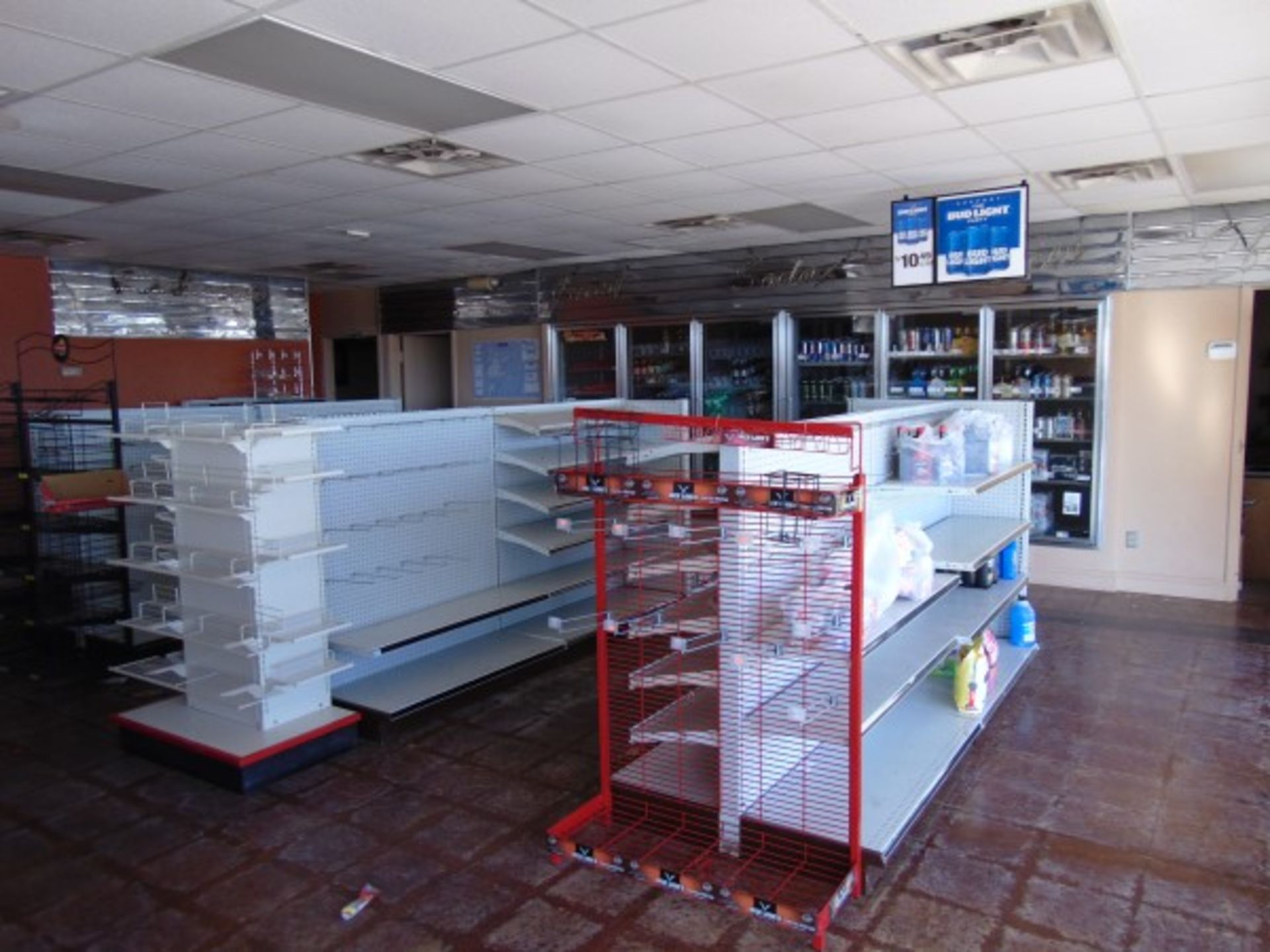 Commercial Property: Bobcat Creek Convenience Store ,Located in Sayre Oklahoma of I-40 exit 25 . - Image 2 of 3