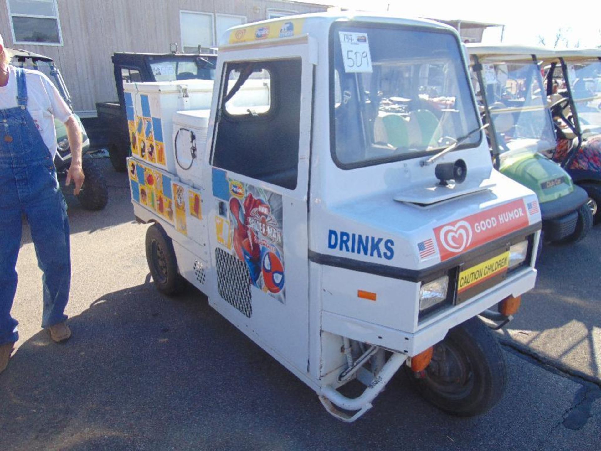 1999 Cushmen Truckster Ice Cream Wagon s/n 1CHMH6604XL000739