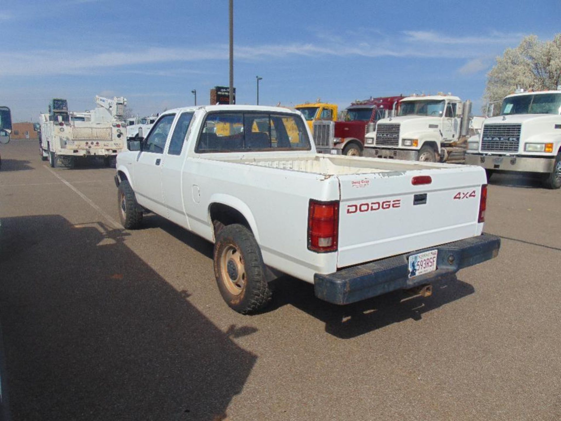 1995 Dodge Dakota 4x4 ext cab Pickup s/n 1b7gg23xxss212104, v6 eng, 5 spd trans, od reads 139771 - Image 8 of 10