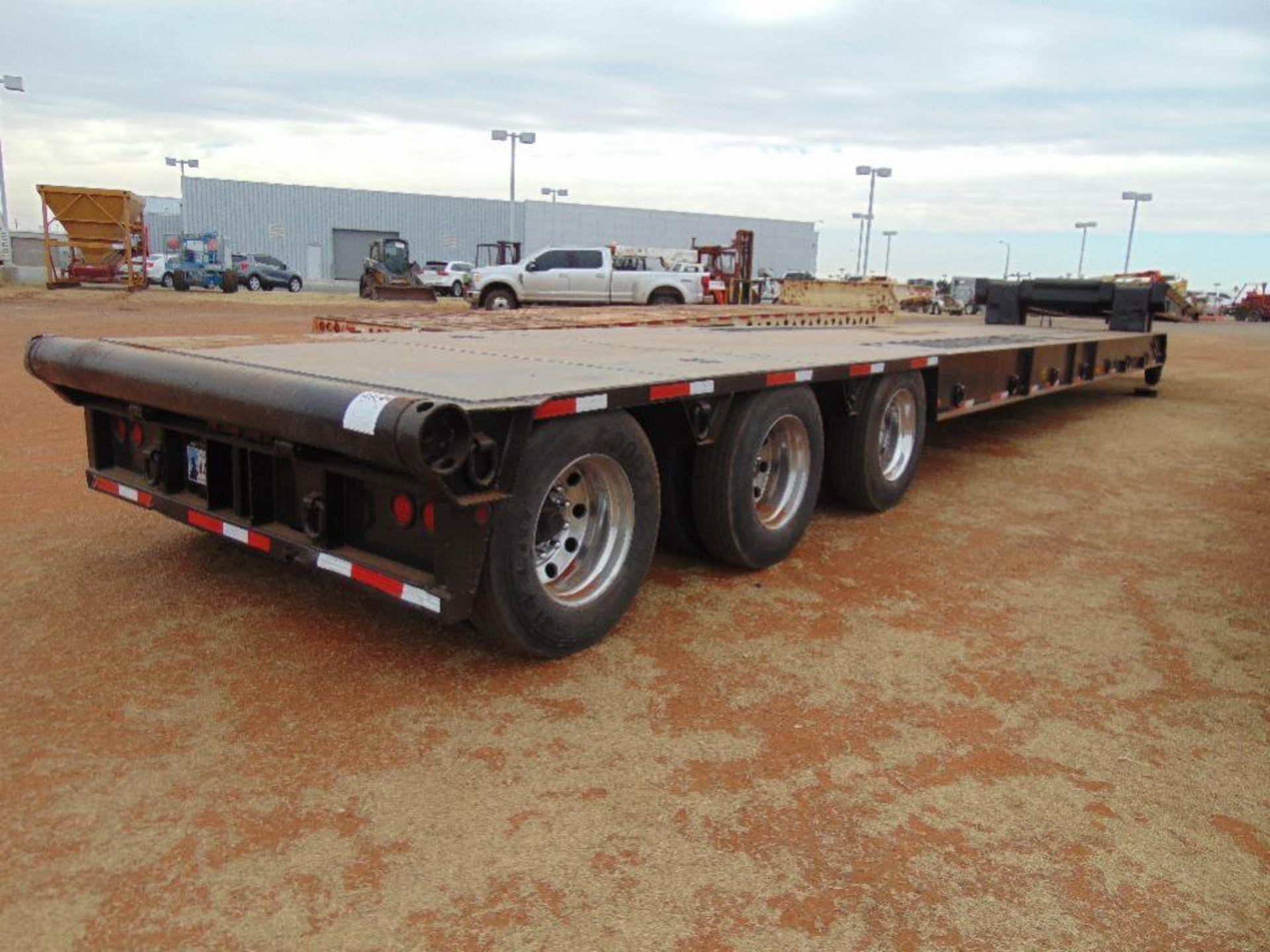 2006 Nuttall 3 axle 60 Ton Folding Neck Lowboy w45' Loaddeck,s/n 4c9lv57396a061032,12'neck,rolling - Image 4 of 9