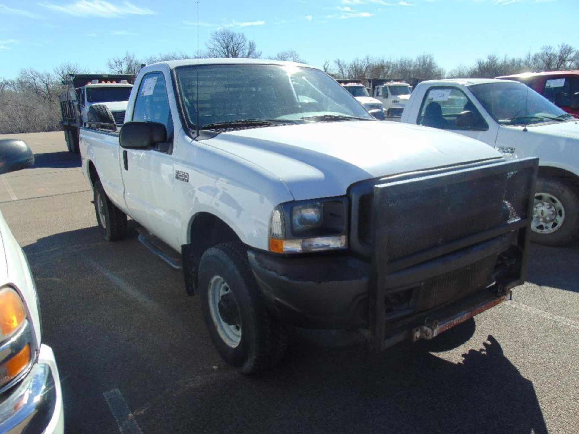 2003 Ford F250 4x4 Pickup s/n 1ftnf21l23ed85660,v8 gas eng, 5 spd trans, od reads 82224 miles, - Image 3 of 3