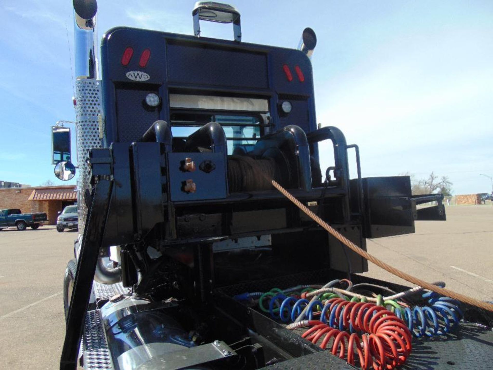 2014 Kenworth Triaxle Winch Truck, s/n 1xkdp4txxej408363,550 hp cummins,13 spd,145529 miles,hyd - Image 9 of 9