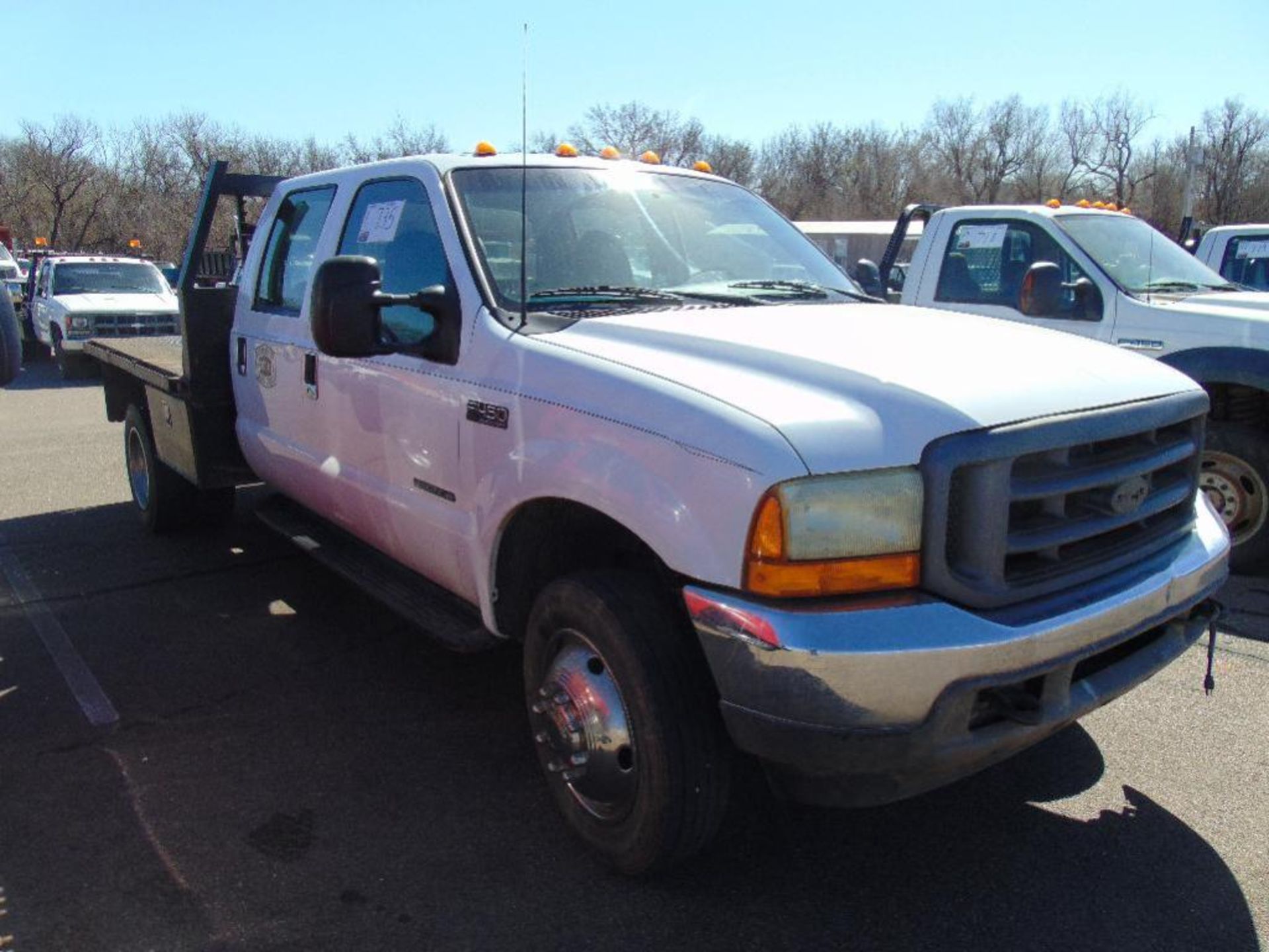 2001 Ford F450 Crewcab Flatbed s/n 1fdxw46f81ec38467, 7.3 diesel eng, auto trans, od reads 265046 - Image 4 of 7
