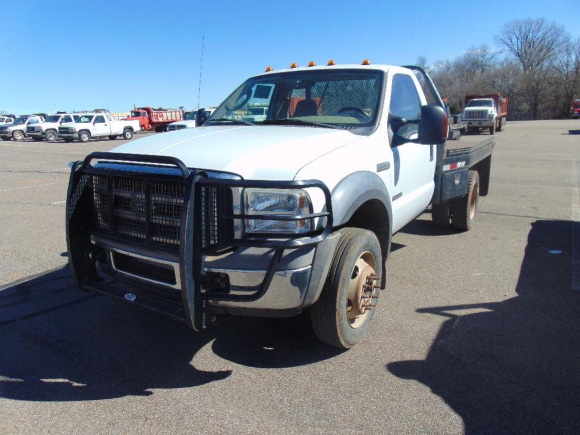 2005 Ford F450 4x4 Flatbed s/n 1fdxf47p55ec97926, 6.0 pwr stroke eng, auto trans, 2 way hyd,od reads - Image 3 of 5