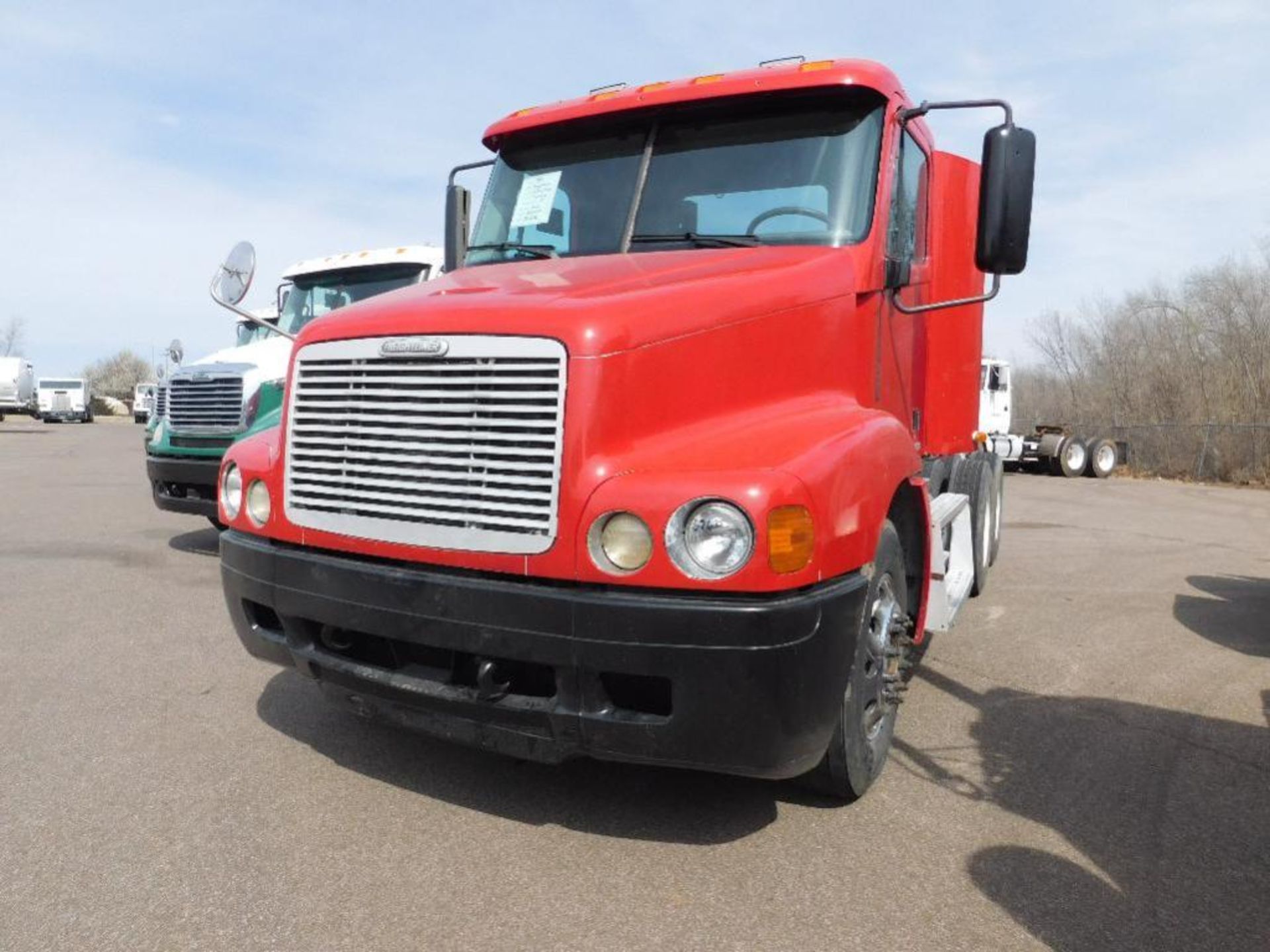 1998 Freightliner Century Class t/a Truck Tractor s/n 1fuynmcb9wp965635, cummins eng, od reads - Image 2 of 3