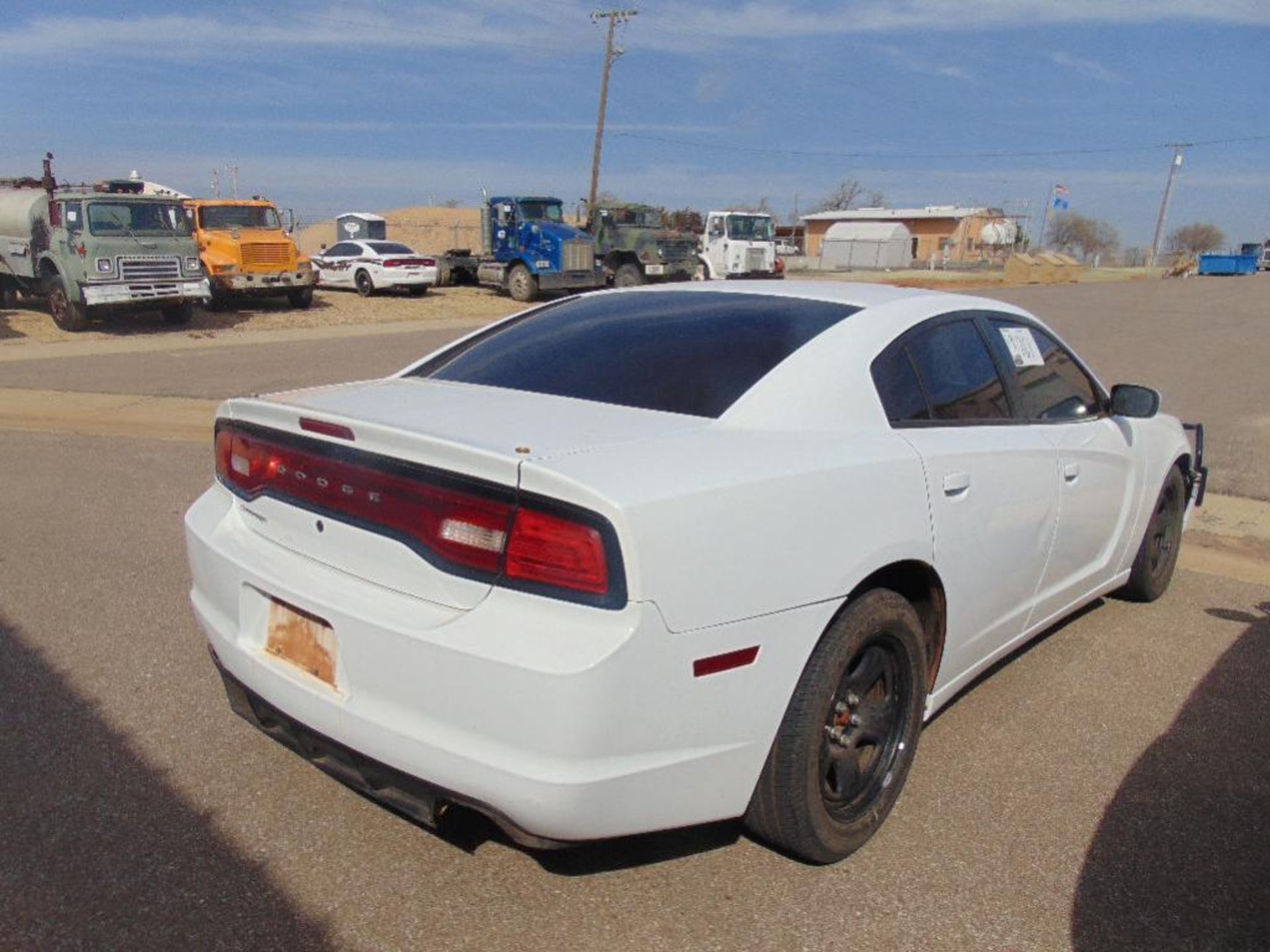 2013 Dodge Charger Car s/n 2c3cdxat4dh629396,v8 eng, auto trans, odometer reads 106475 miles - Image 4 of 7