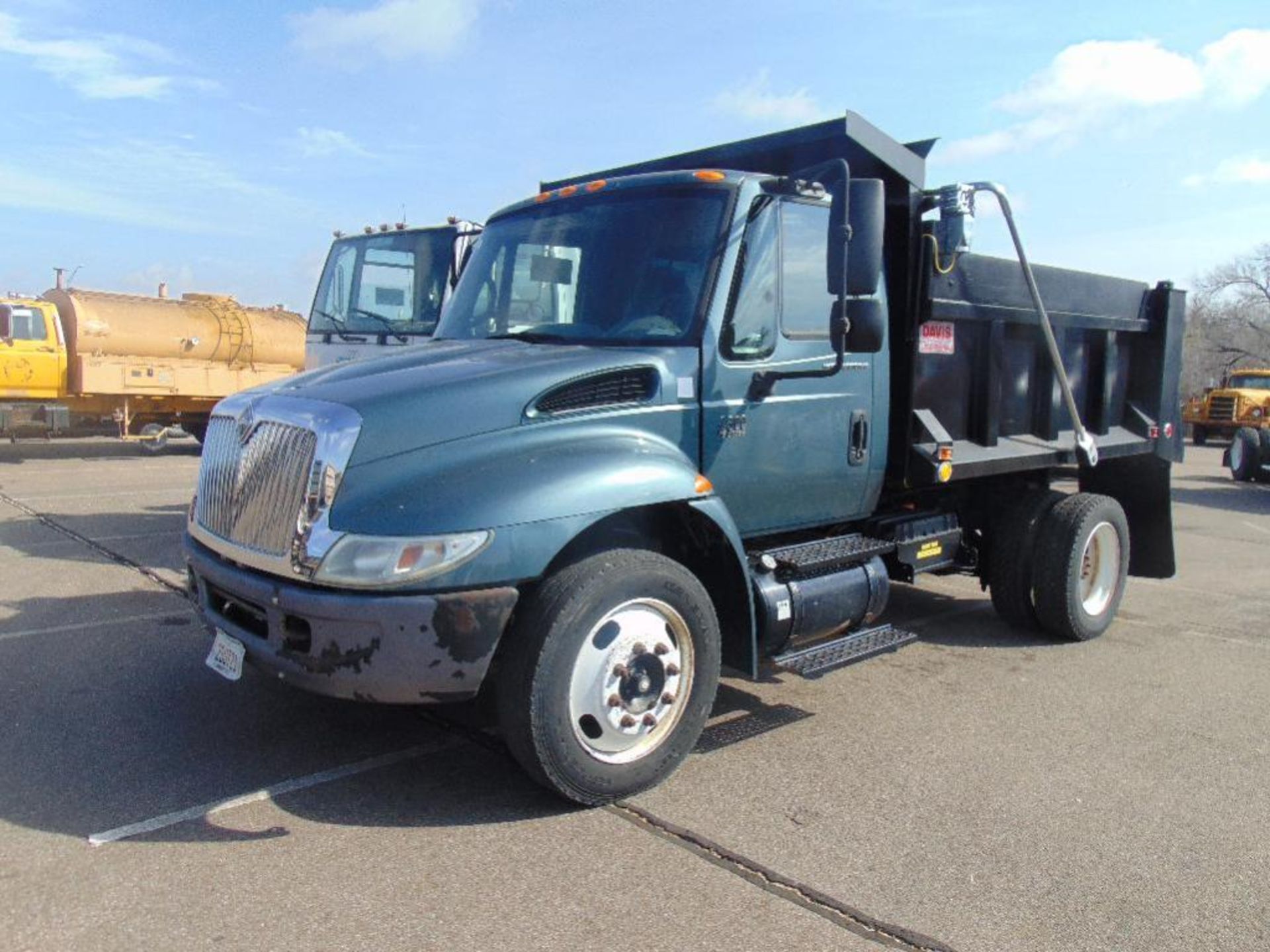 2006 IHC 4300 s/a Dump Truck s/n 1htmmaam07h453143, dt466 eng, auto trans, od reads 76237 miles, new - Image 7 of 10