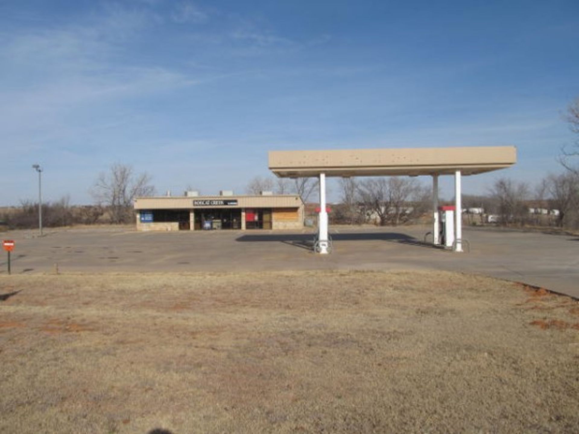 Commercial Property: Bobcat Creek Convenience Store ,Located in Sayre Oklahoma of I-40 exit 25 .