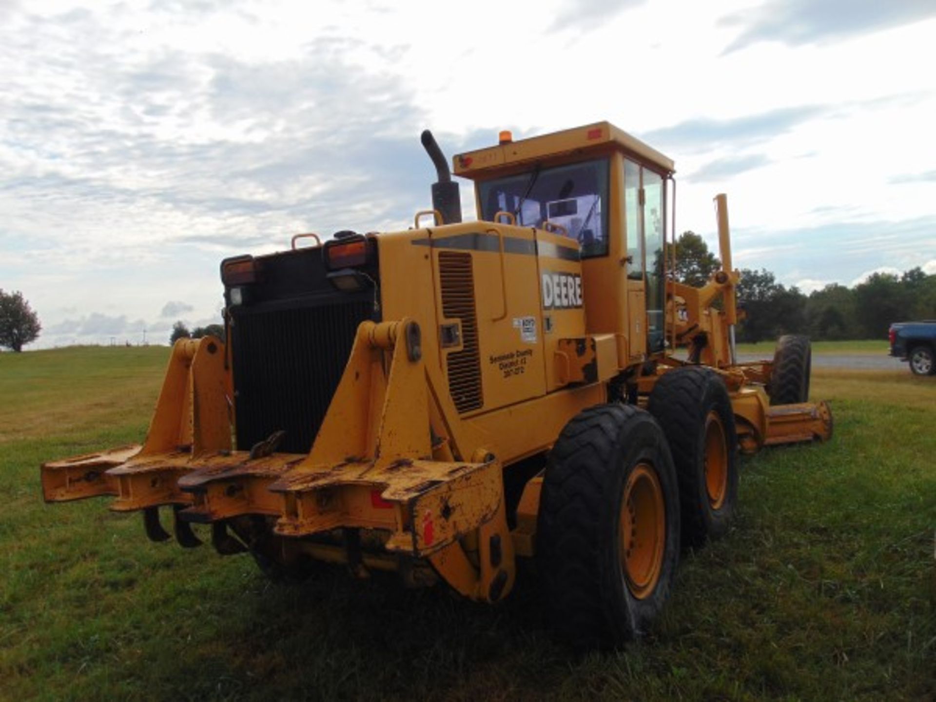 1992 John Deere 670CH Motor Grader, s/n 564692, 14' m.b,s.s, ripper, hour meter reads 14846 hrs, - Image 5 of 5