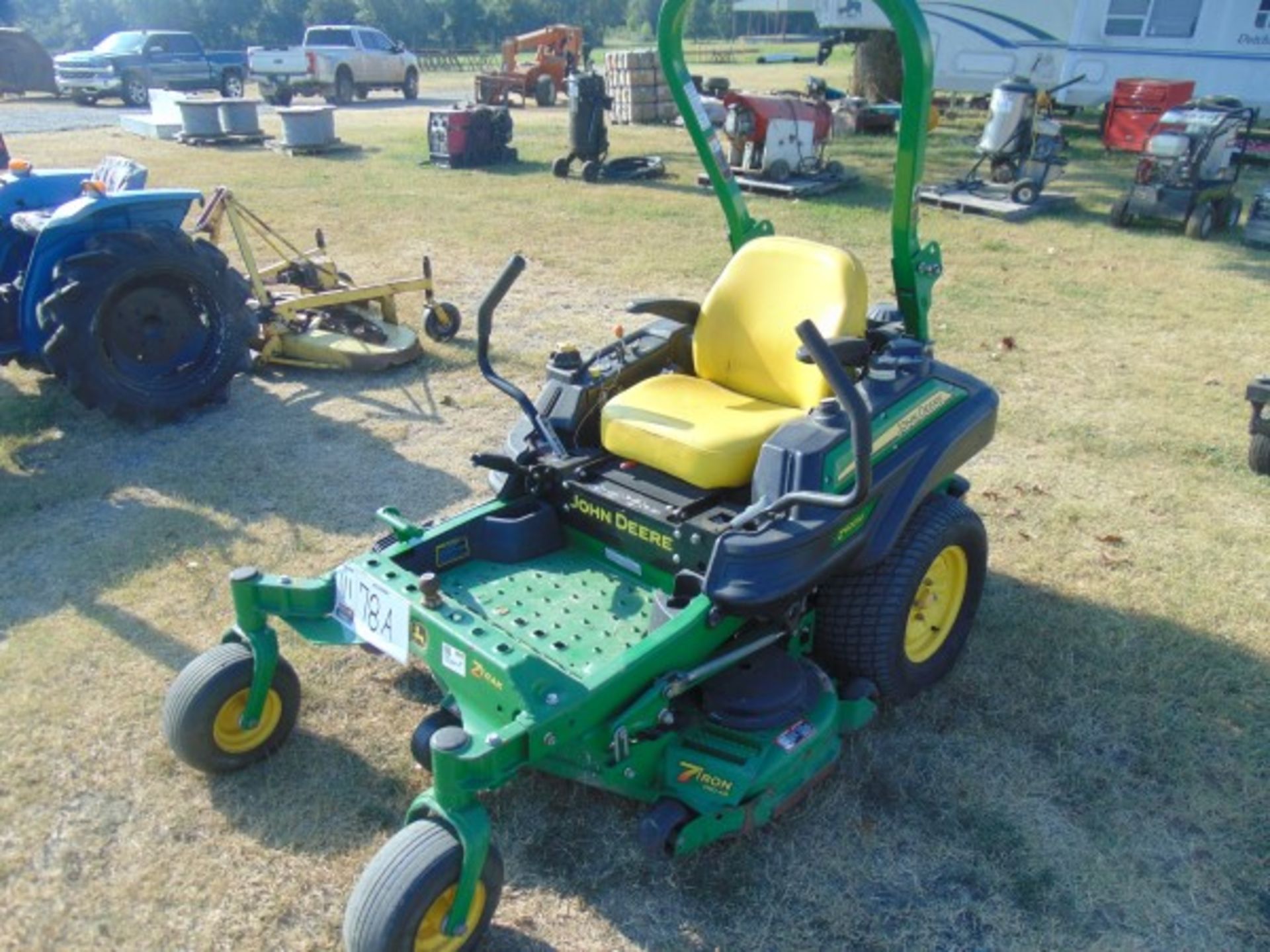 2013 John Deere Z920M 48" Zero Turn Mower, s/n apdx010691, kawasaki eng, hour meter reads 977 hrs - Image 2 of 3